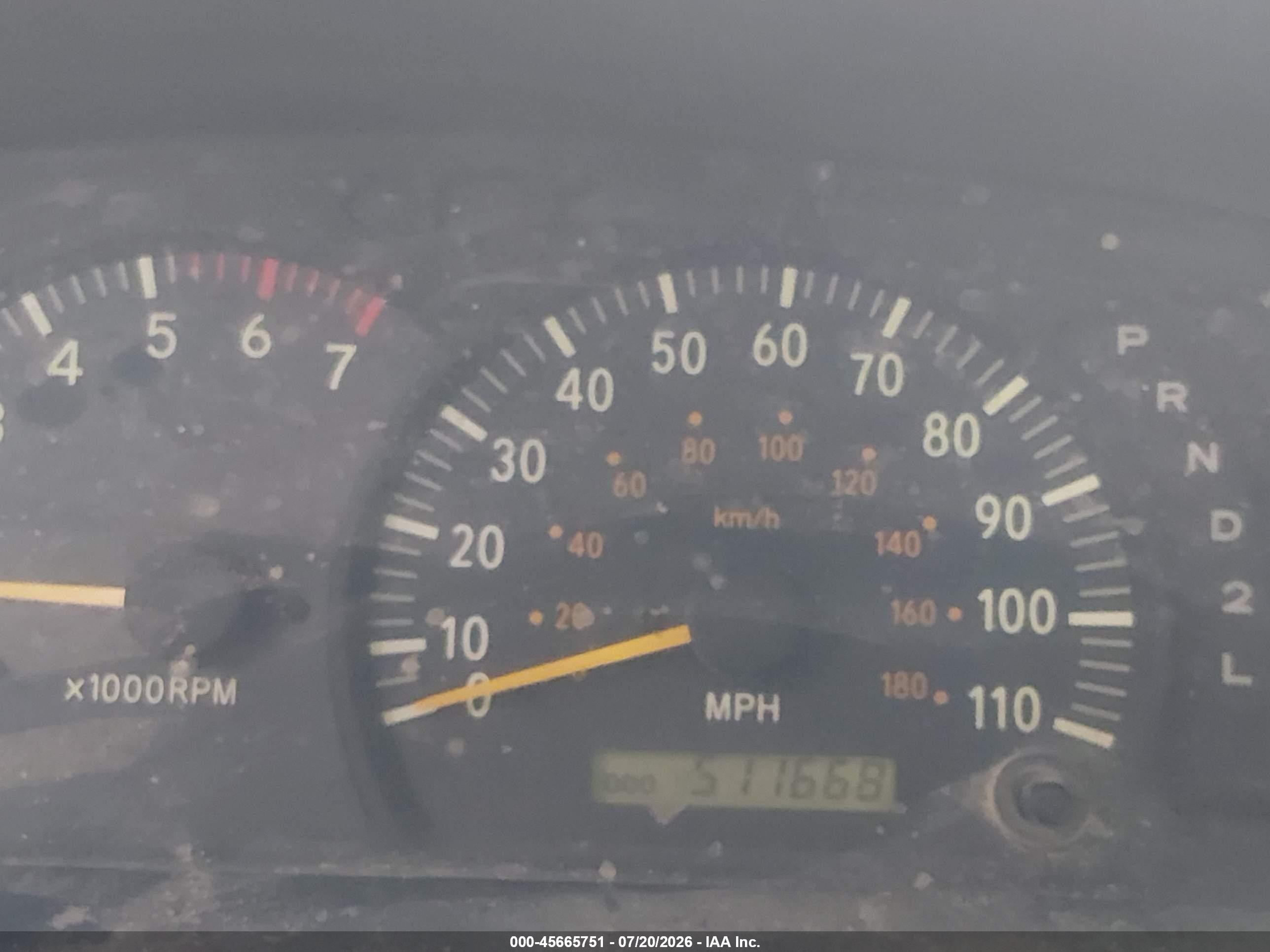 2004 Toyota Tundra Limited V8 Белый vin: 5TBDT481X4S451607