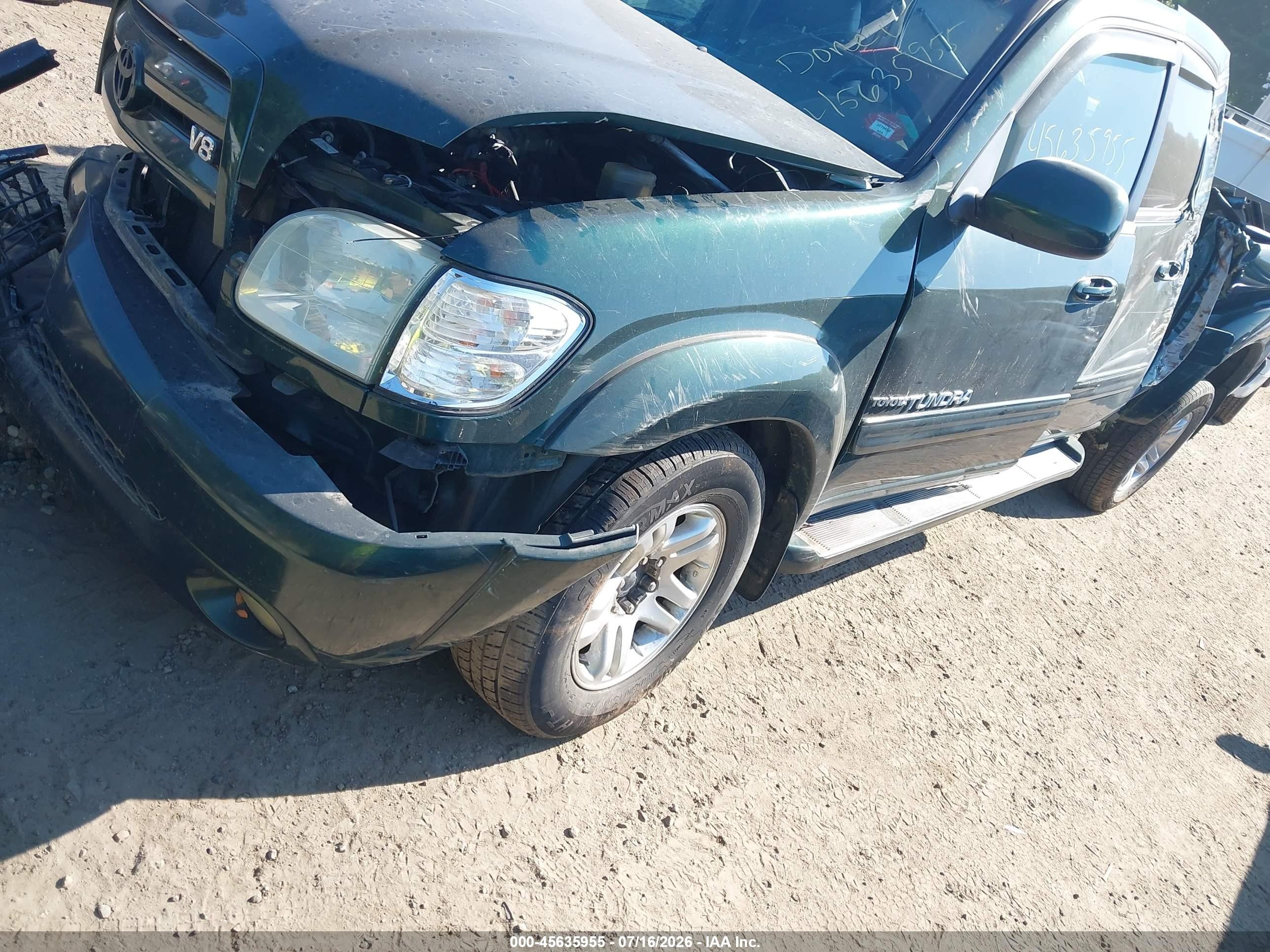 2004 Toyota Tundra Limited V8 Green vin: 5TBDT481X4S466222