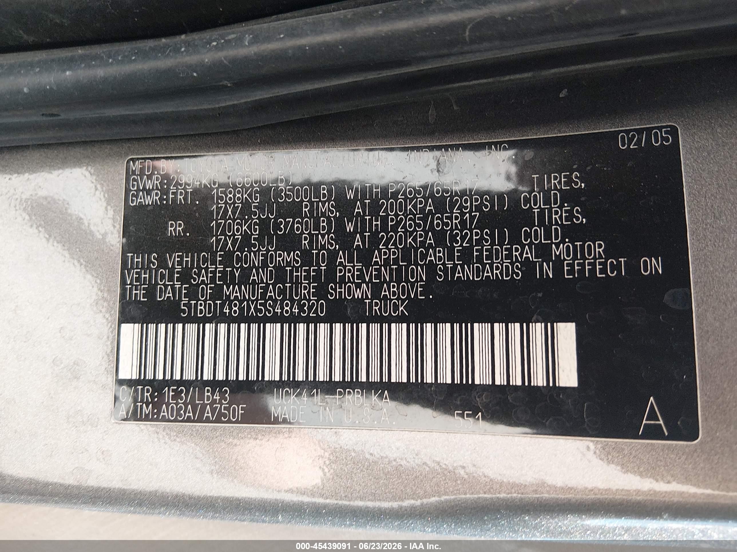 2005 Toyota Tundra Limited V8 Gray vin: 5TBDT481X5S484320
