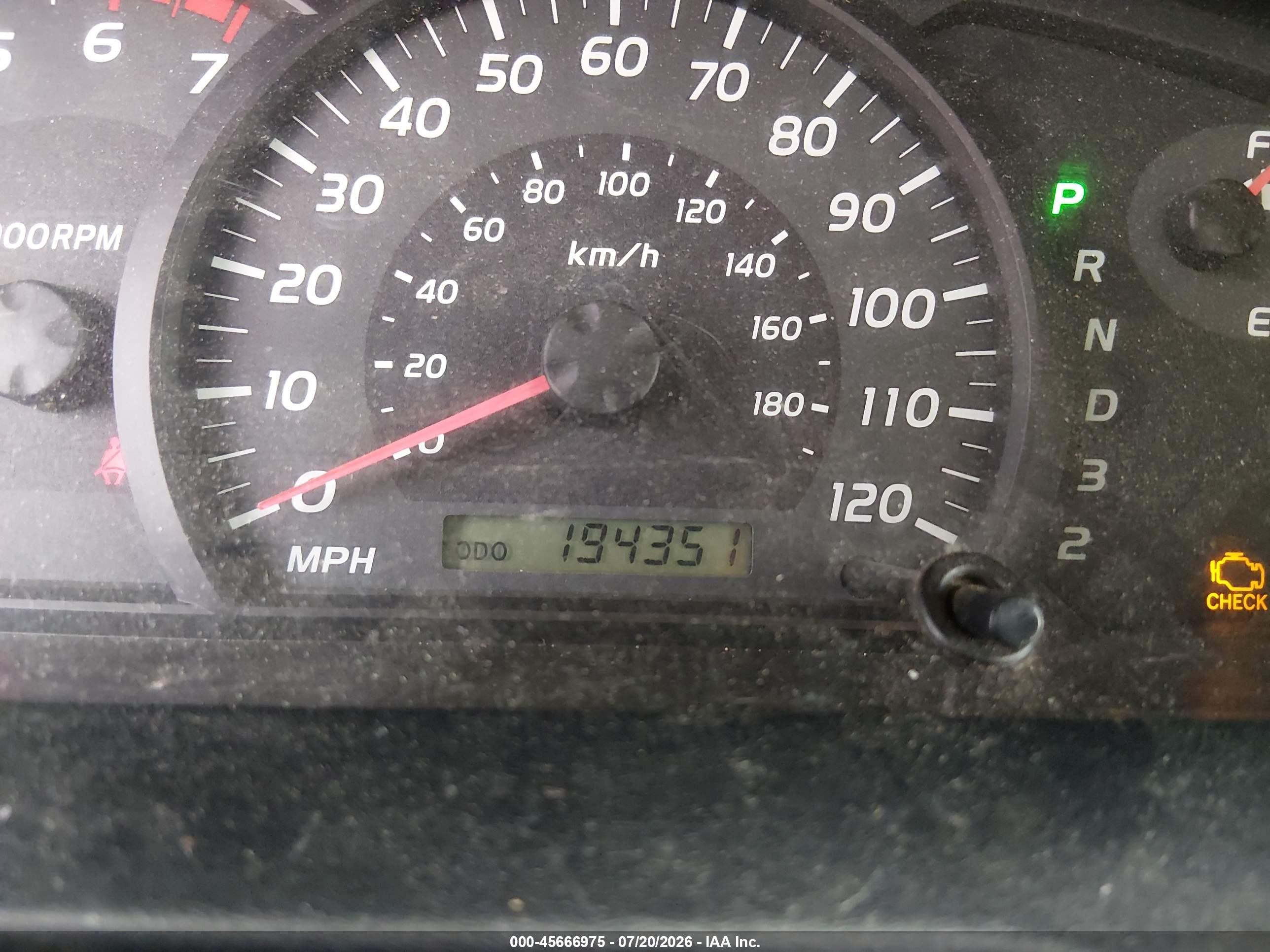 2006 Toyota Tundra Limited V8 White vin: 5TBDT481X6S514353