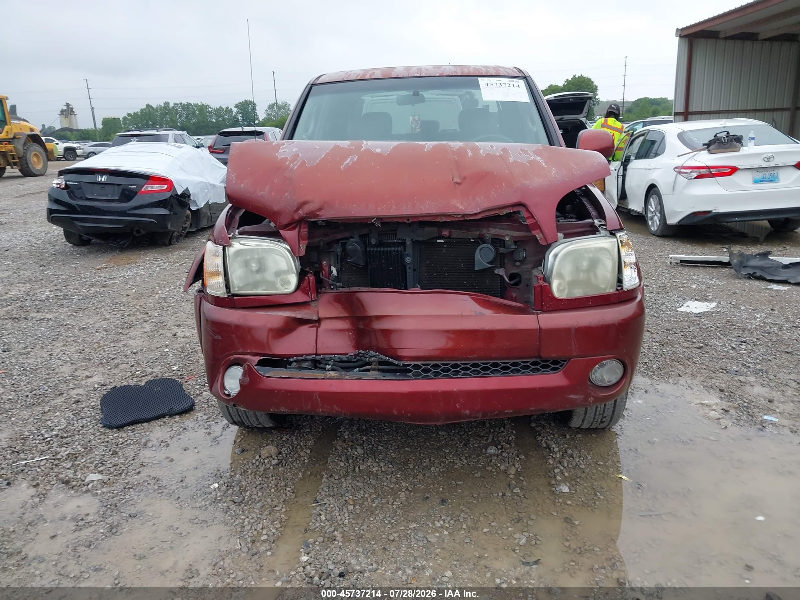 2006 Toyota Tundra Limited V8 Burgundy vin: 5TBDT481X6S526146
