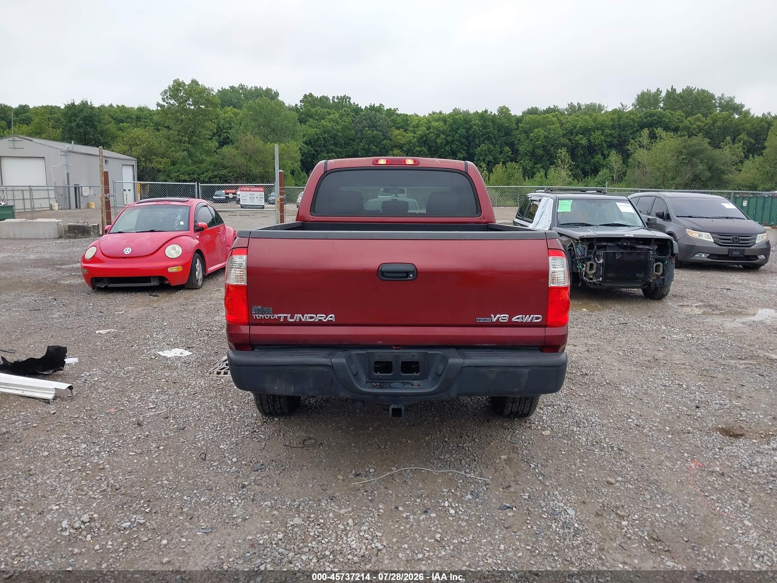 2006 Toyota Tundra Limited V8 Burgundy vin: 5TBDT481X6S526146