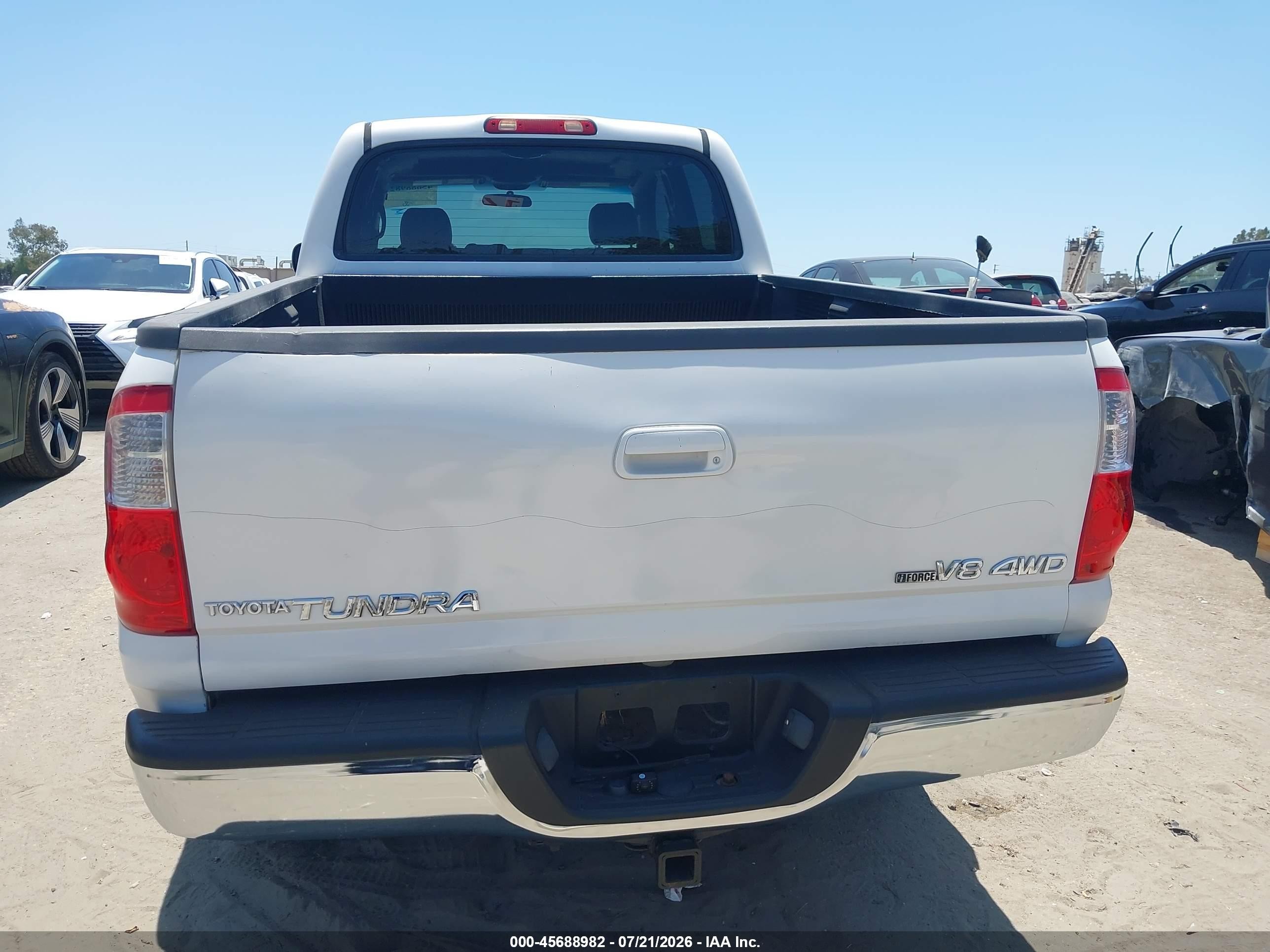 2006 Toyota Tundra Limited V8 Белый vin: 5TBDT481X6S533579