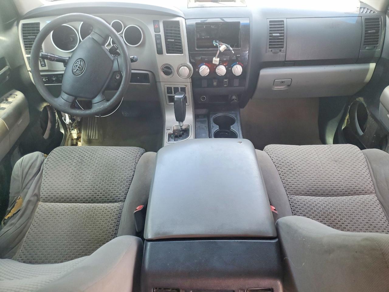 2007 Toyota Tundra Crewmax Sr5 White vin: 5TBDV54117S464532
