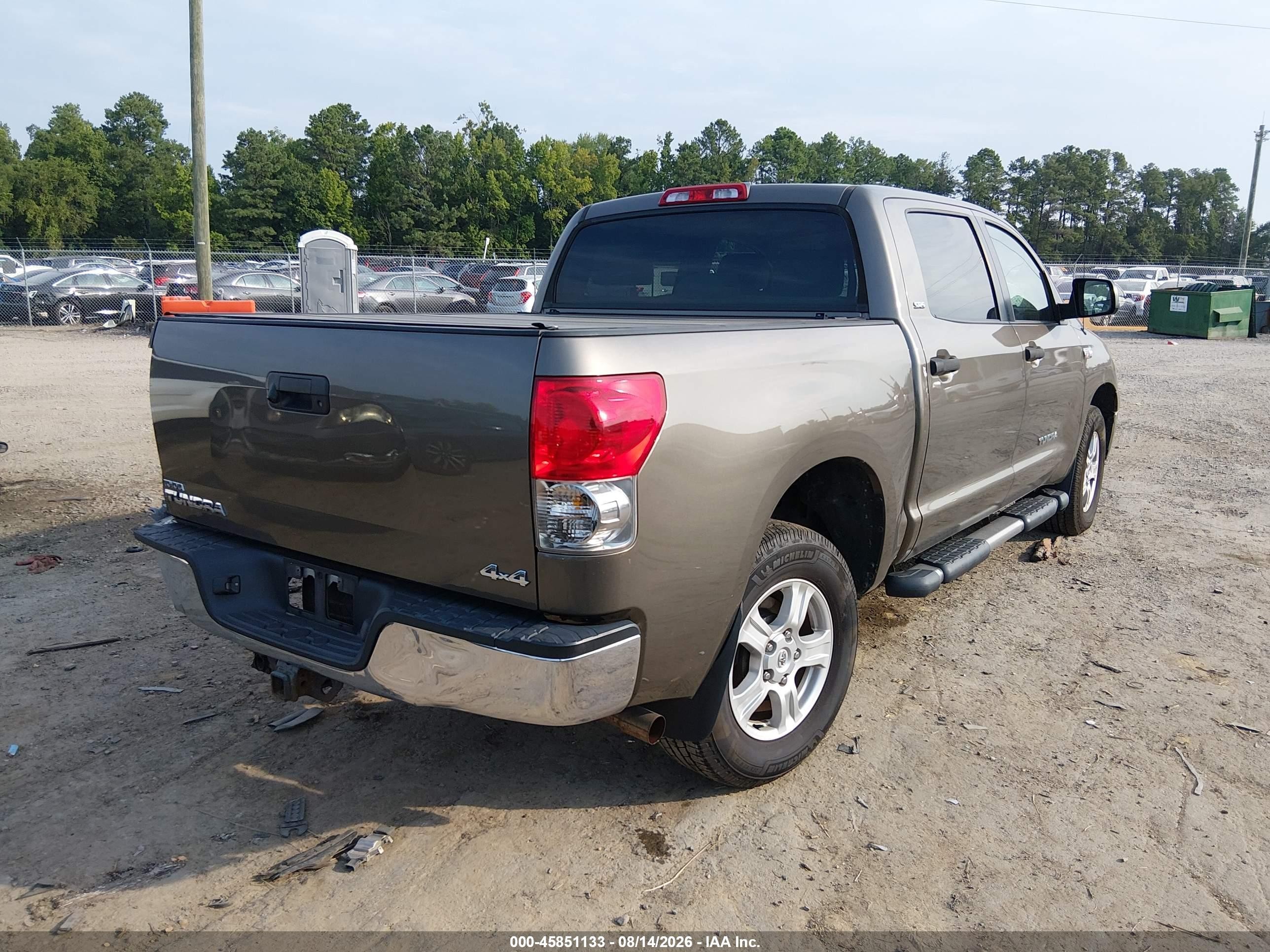 2008 Toyota Tundra Sr5 5.7l V8 Gray vin: 5TBDV54118S494941