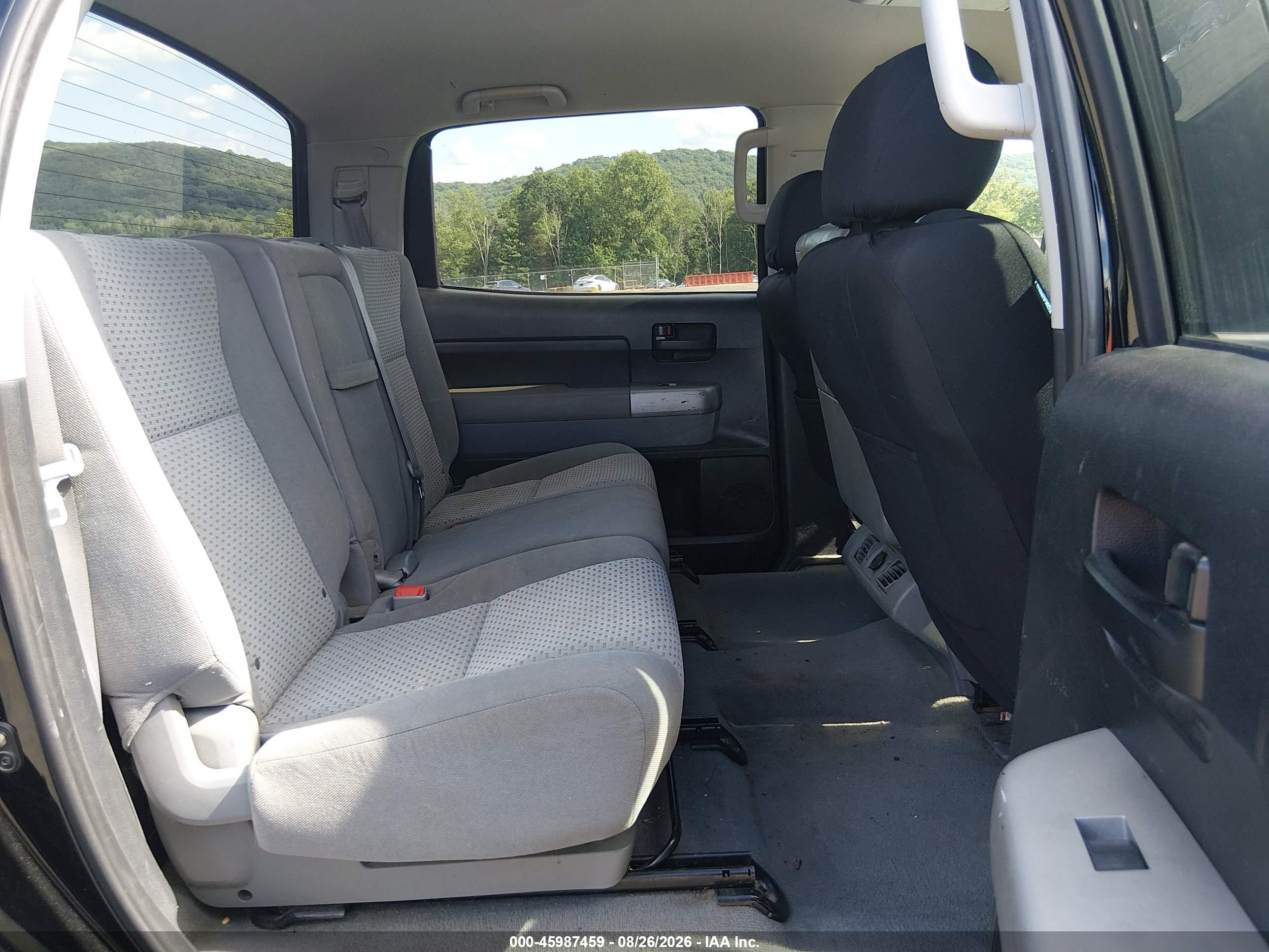 2008 Toyota Tundra Base 5.7l V8 Черный vin: 5TBDV54128S518972