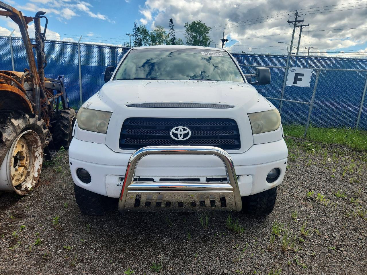 2007 Toyota Tundra Crewmax Белый vin: 5TBDV54137S489660