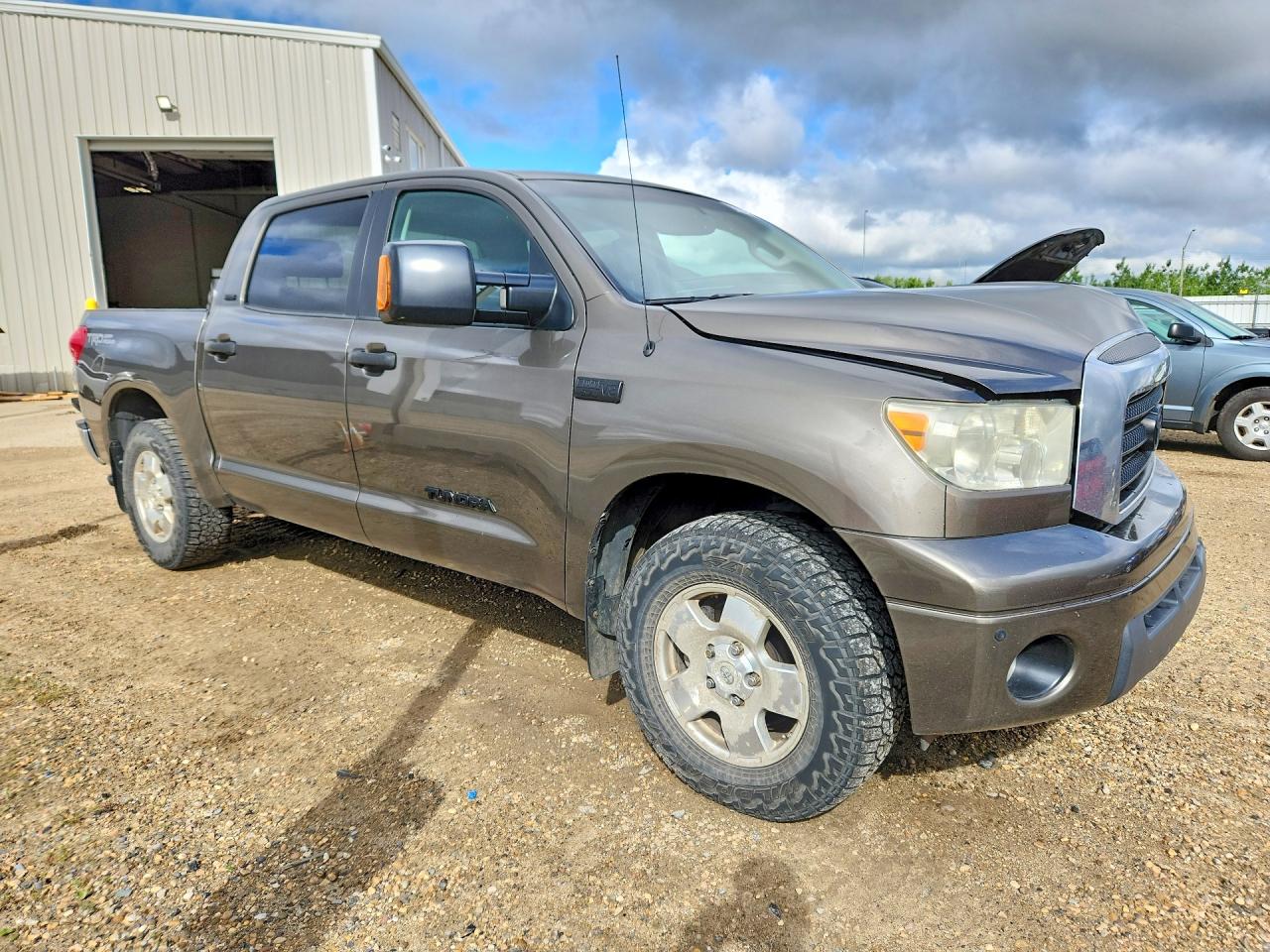 2007 Toyota Tundra Crewmax Sr5 Brown vin: 5TBDV54177S461389