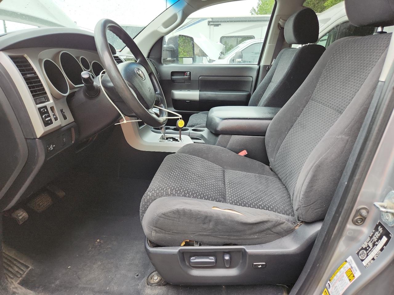 2008 Toyota Tundra Grade Silver vin: 5TBDV54178S522838 Damage: Left Front Seat Cushion, Torn, 6 To 7 Inches