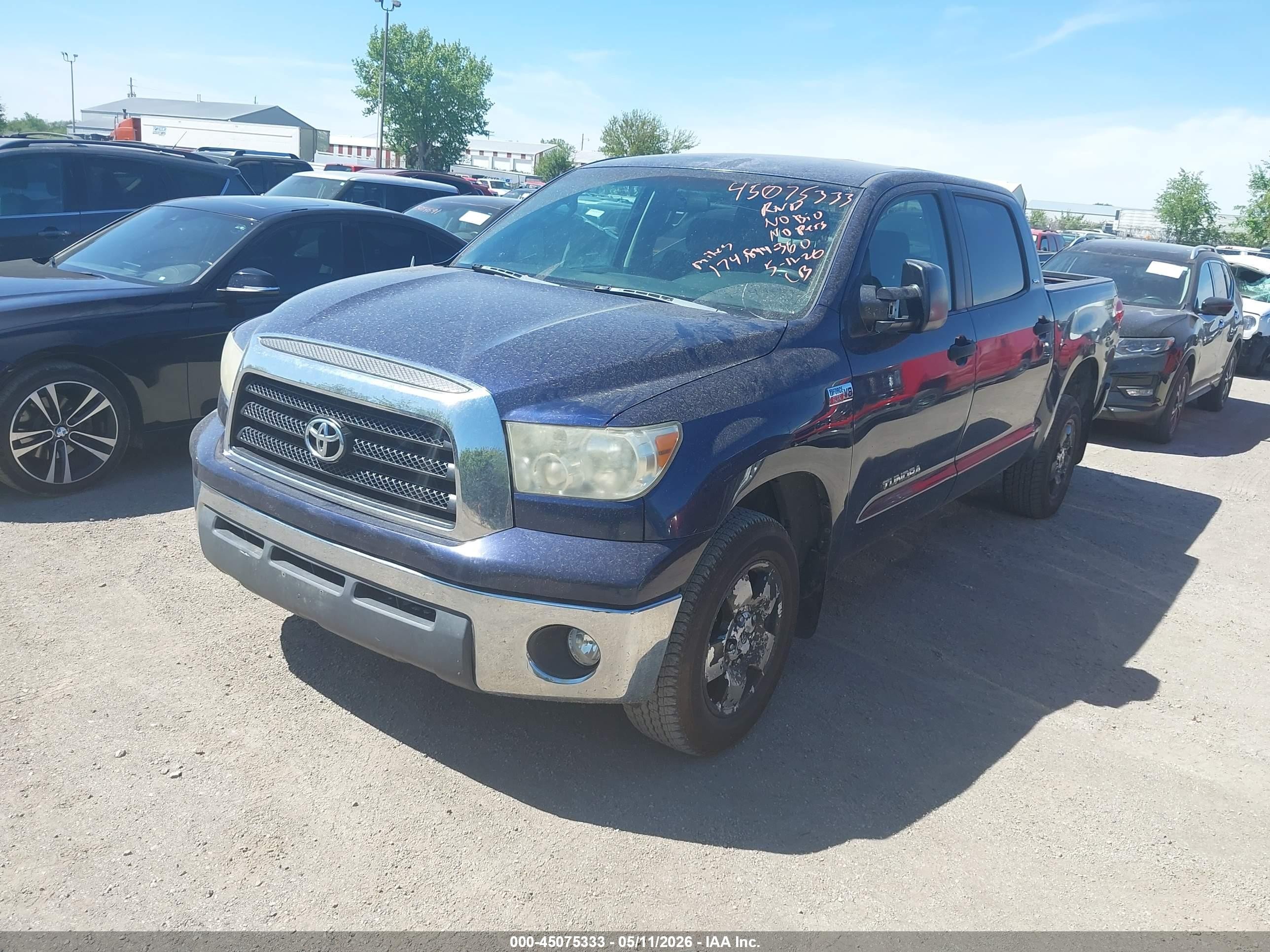 2007 Toyota Tundra Sr5 5.7l V8 Blue vin: 5TBDV54187S462017