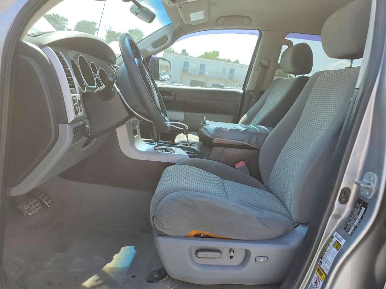 2007 Toyota Tundra Sr5 Silver vin: 5TBDV541X7S470460