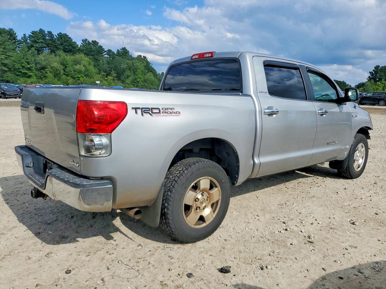 2007 Toyota Tundra Limited Silver vin: 5TBDV58107S478772