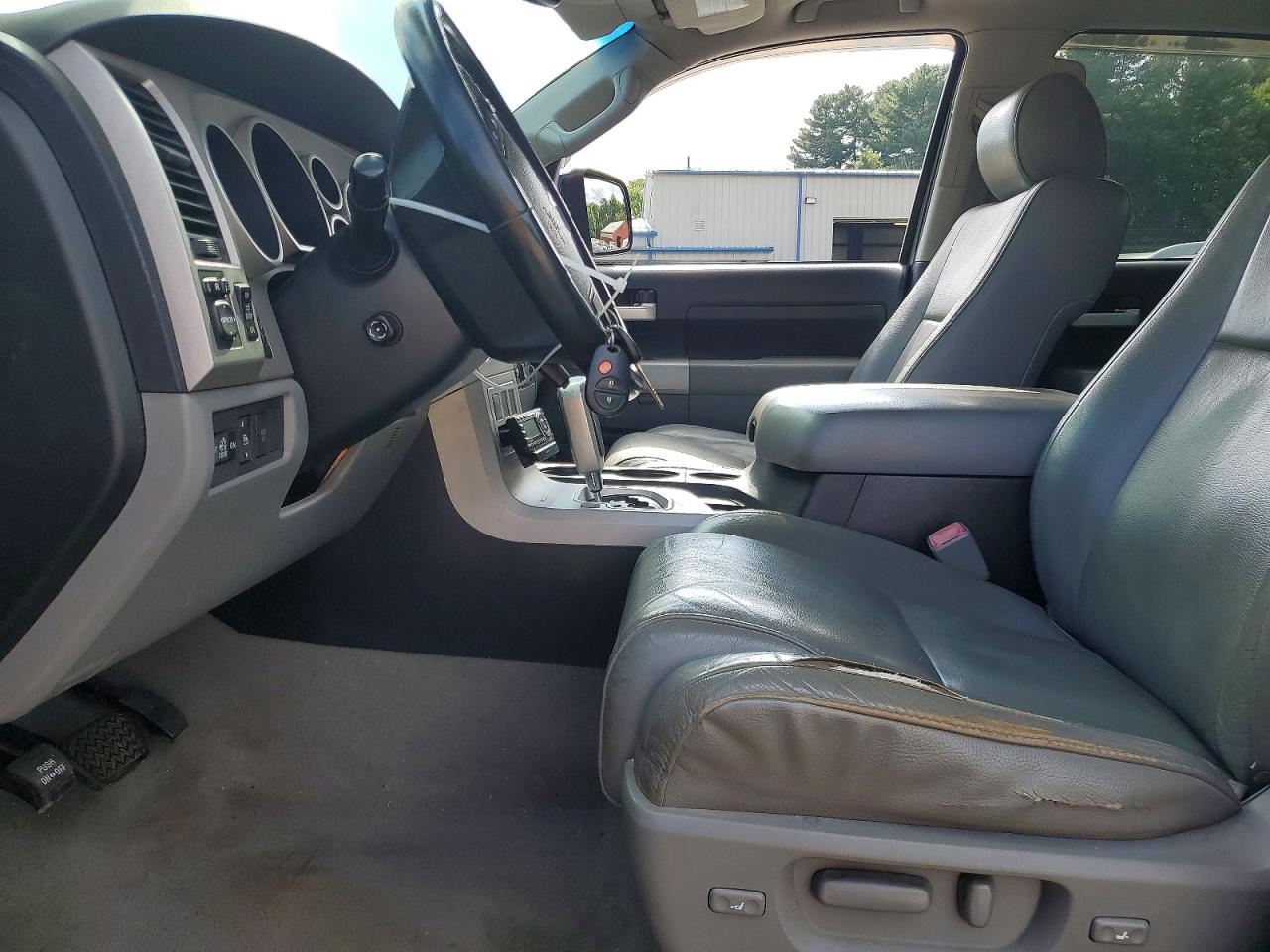 2007 Toyota Tundra Limited Silver vin: 5TBDV58107S478772