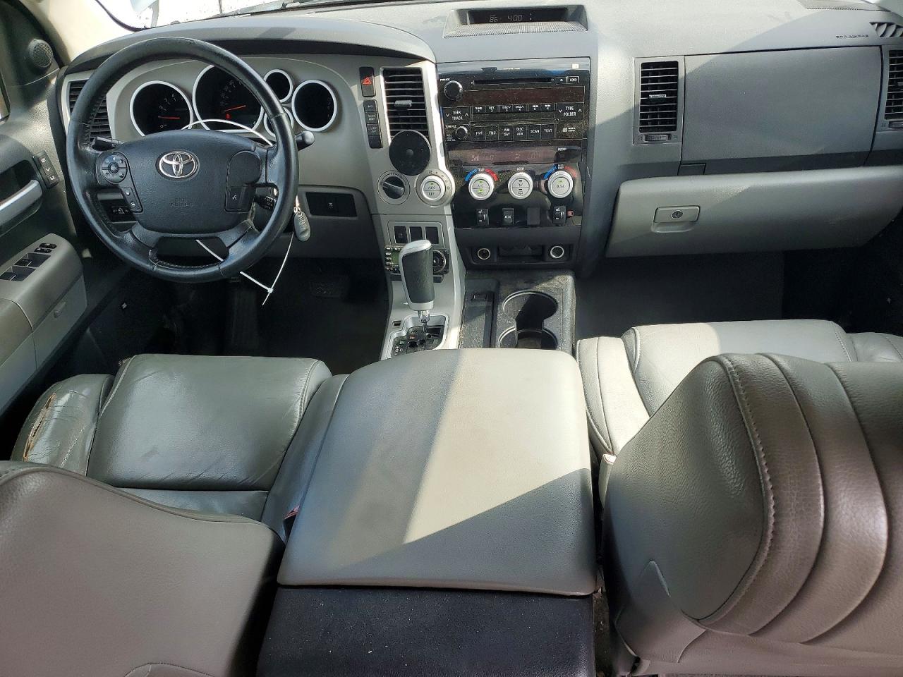 2007 Toyota Tundra Limited Silver vin: 5TBDV58107S478772