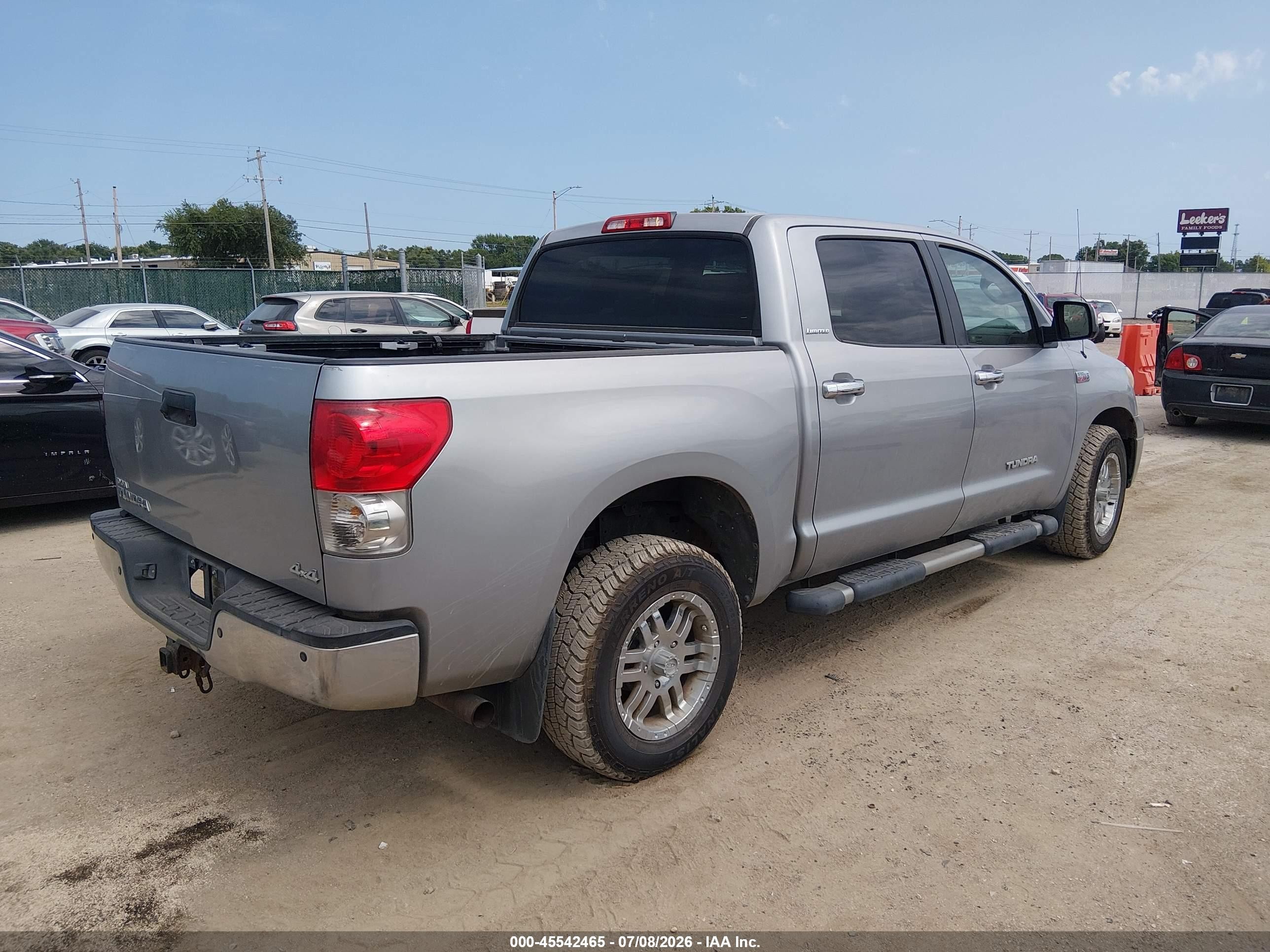 2008 Toyota Tundra Limited 5.7l V8 Silver vin: 5TBDV58118S520576