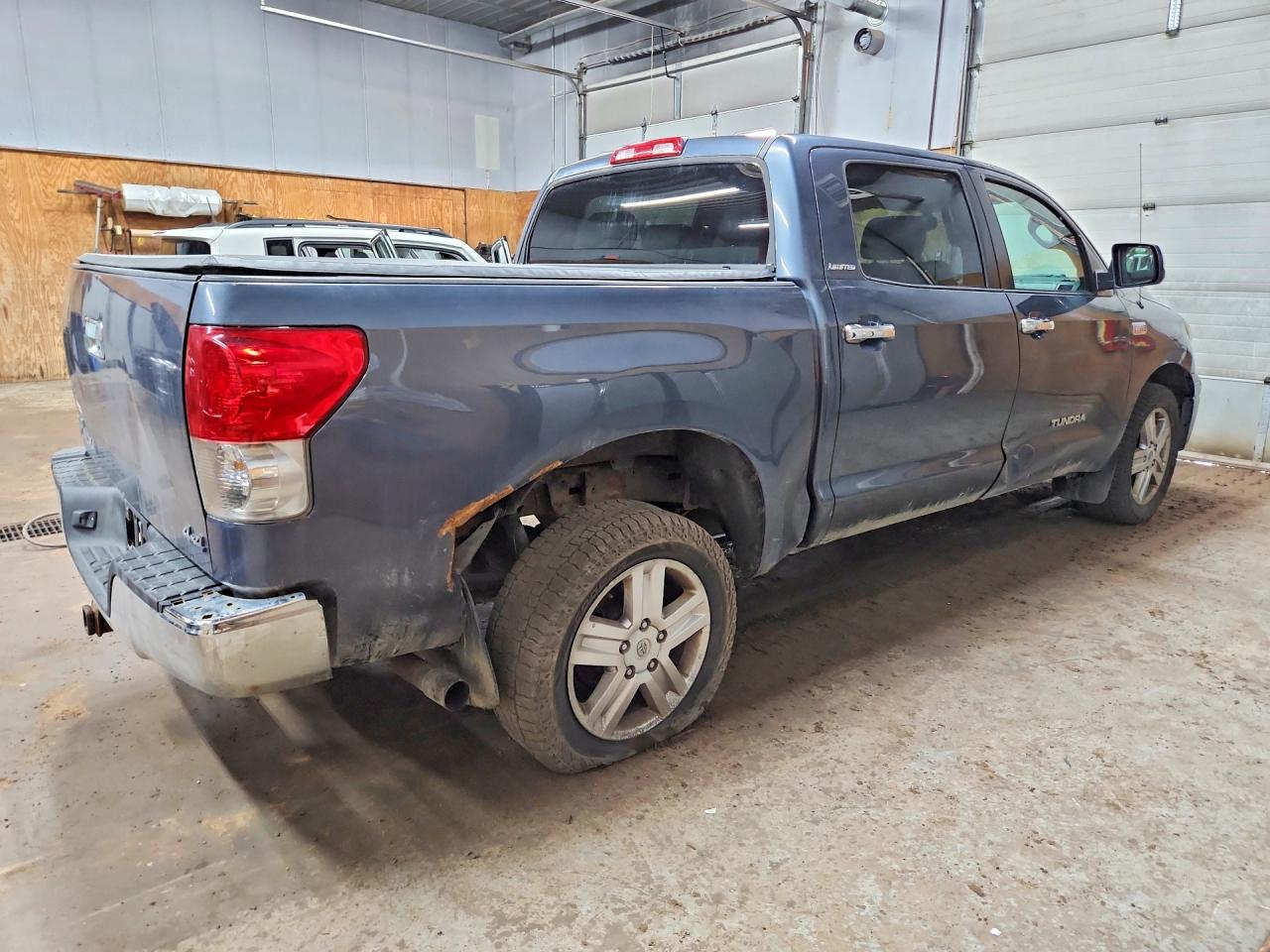 2007 Toyota Tundra Crewmax Limited Синий vin: 5TBDV58137S478698
