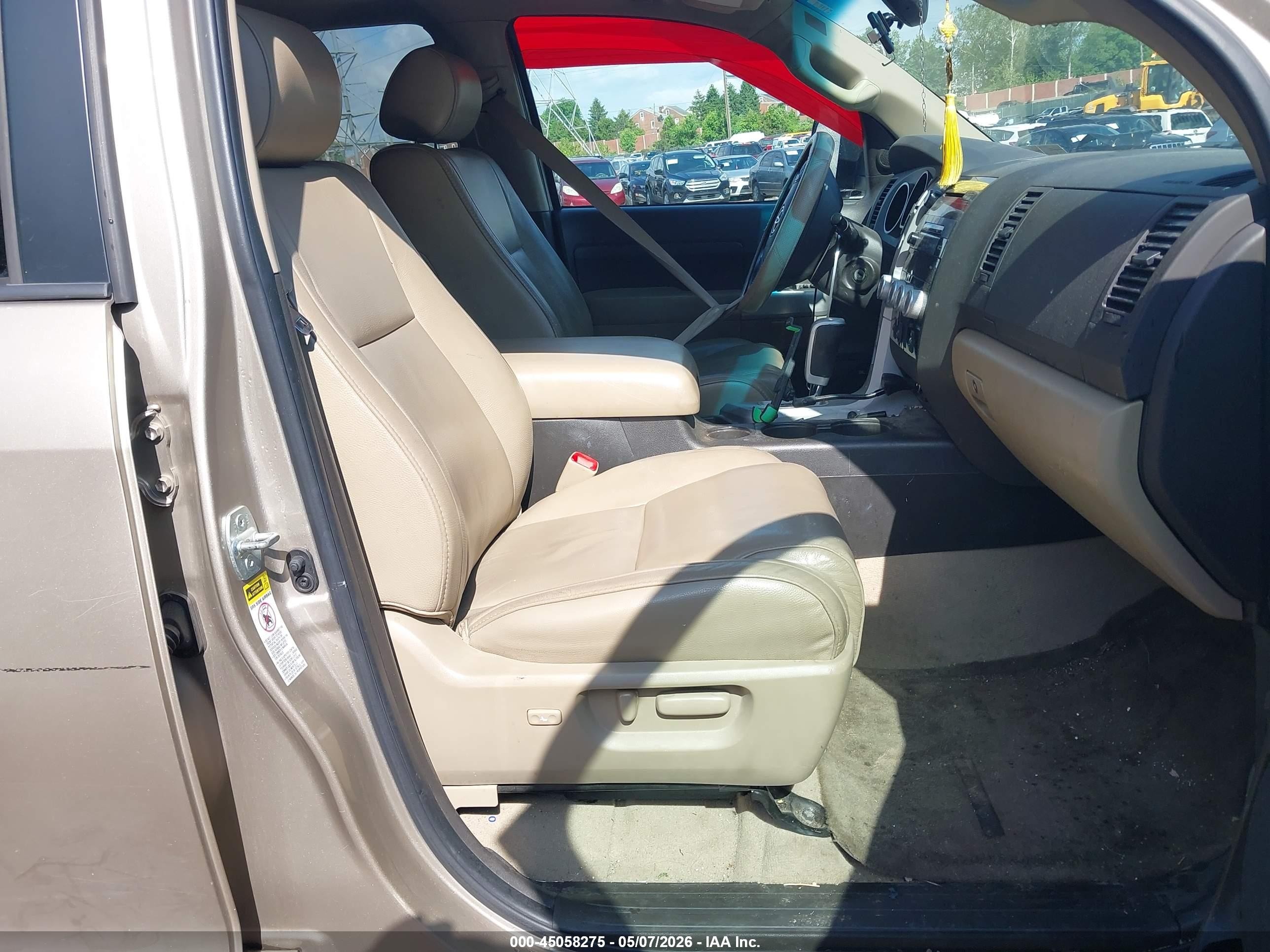 2008 Toyota Tundra Limited 5.7l V8 Gold vin: 5TBDV58148S521799
