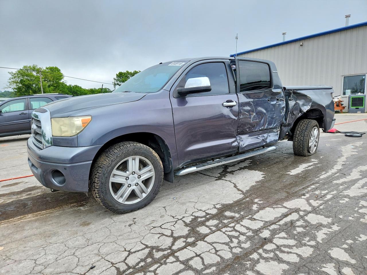 2008 Toyota Tundra Crewmax Limited Gray vin: 5TBDV58158S502873