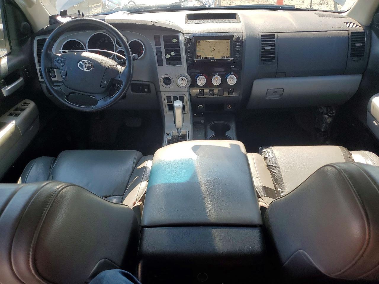 2008 Toyota Tundra Crewmax Limited Silver vin: 5TBDV581X8S504117