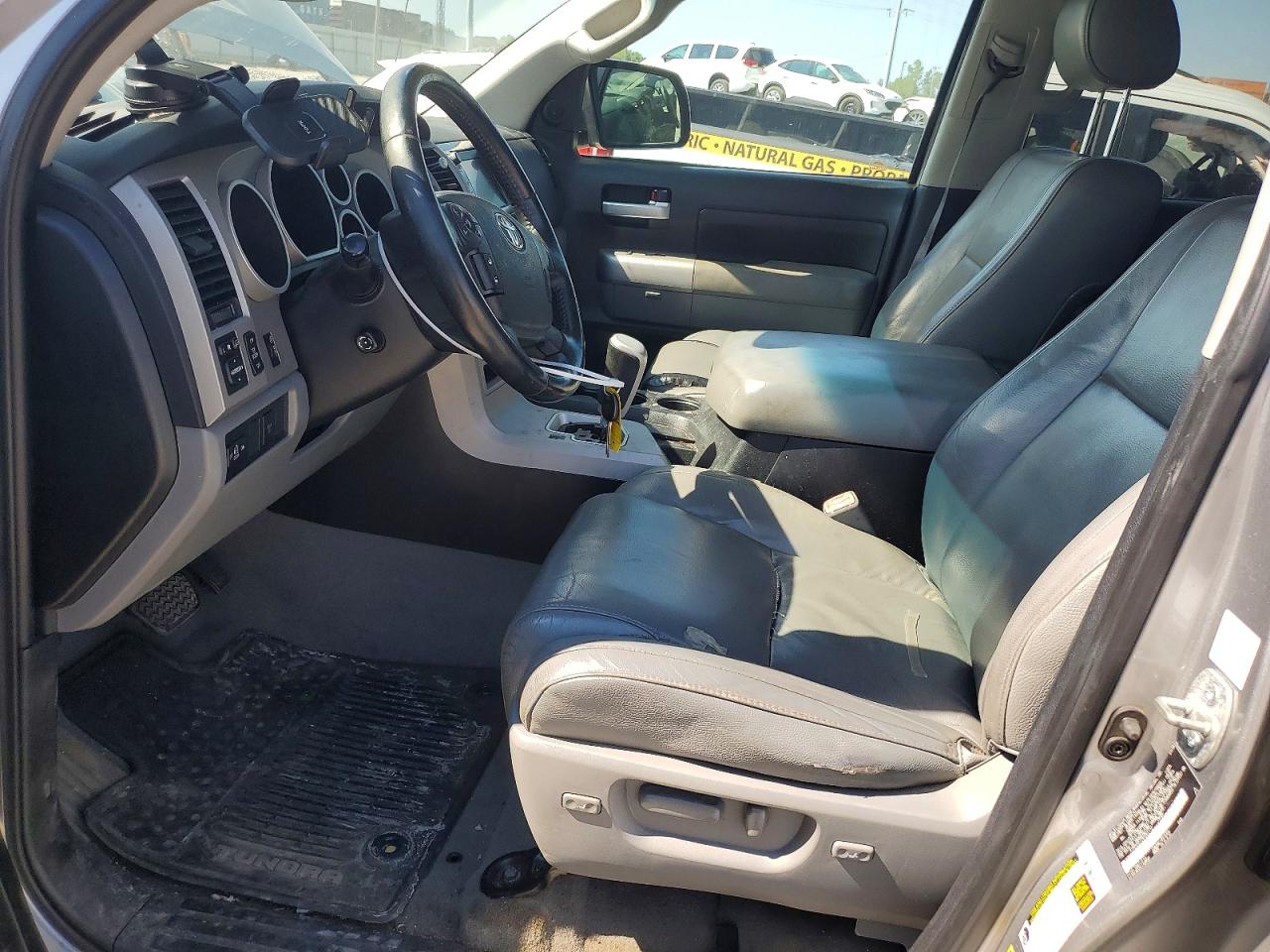2008 Toyota Tundra Crewmax Limited Silver vin: 5TBDV581X8S504117