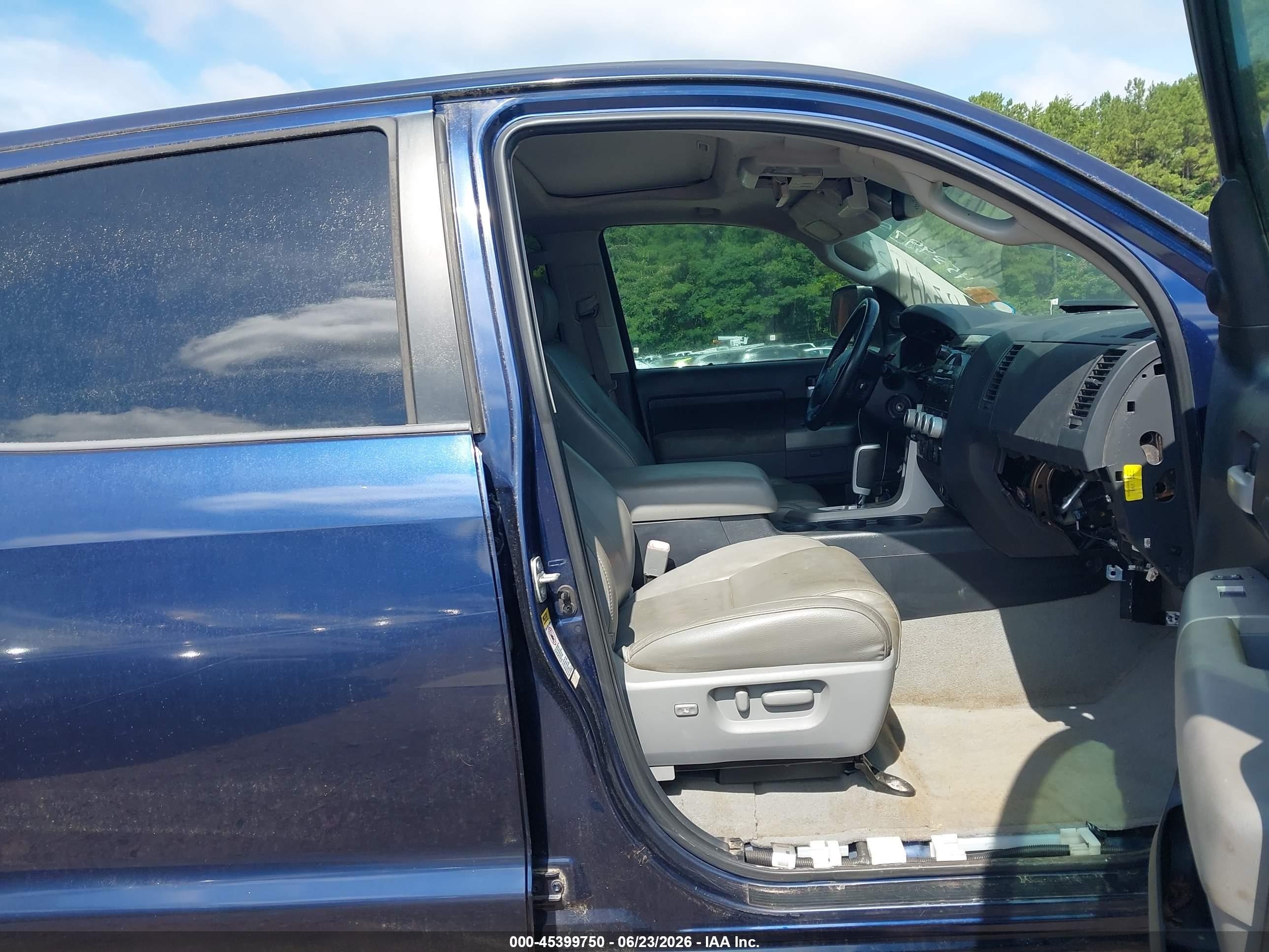 2008 Toyota Tundra Limited 5.7l V8 Dark Blue vin: 5TBDV581X8S516011