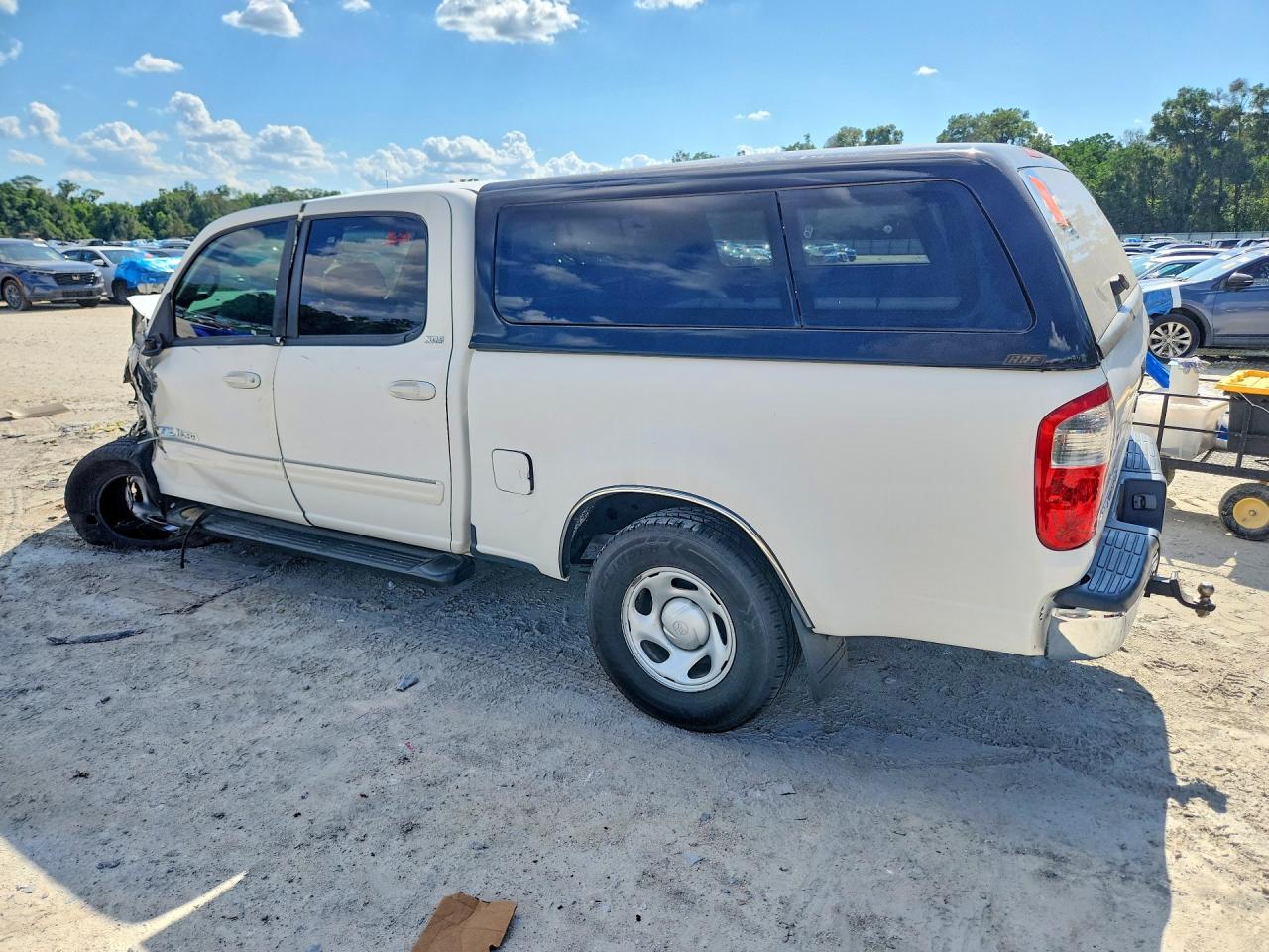 2004 Toyota Tundra Double Cab Sr5 Белый vin: 5TBET34124S458975
