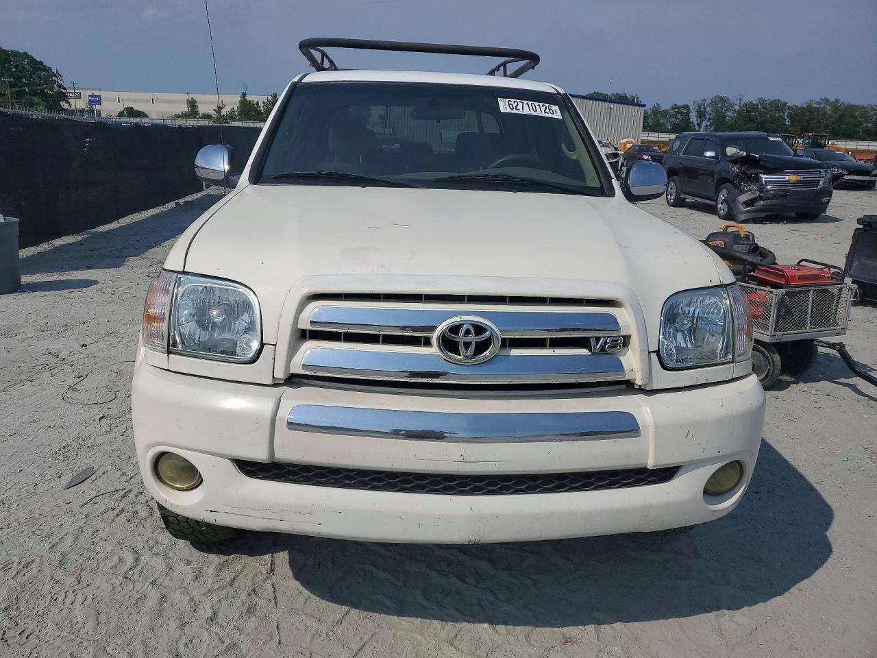 2006 Toyota Tundra Double Cab Sr5 White vin: 5TBET34126S533905