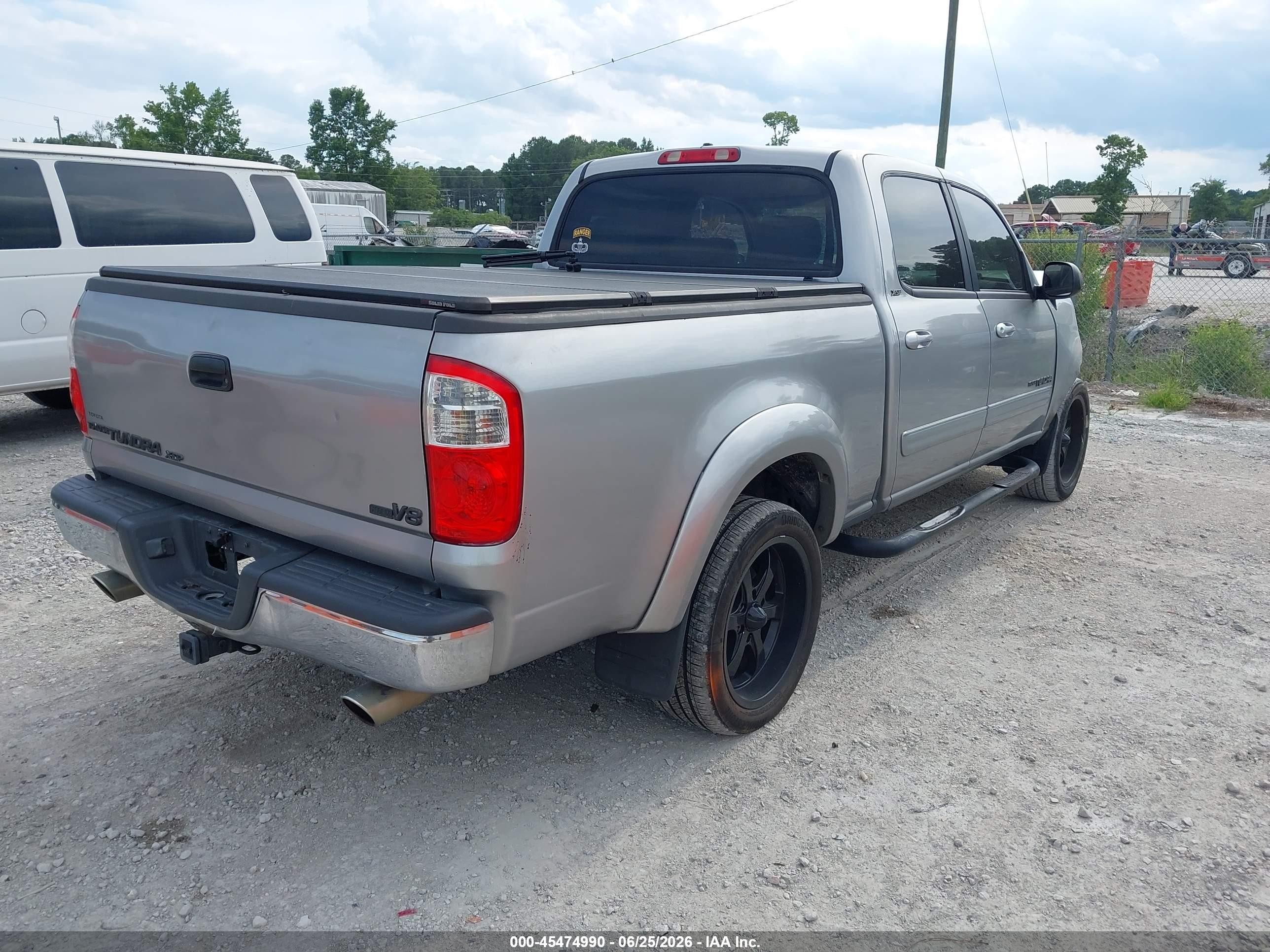 2006 Toyota Tundra Sr5 V8 Gray vin: 5TBET34126S536545