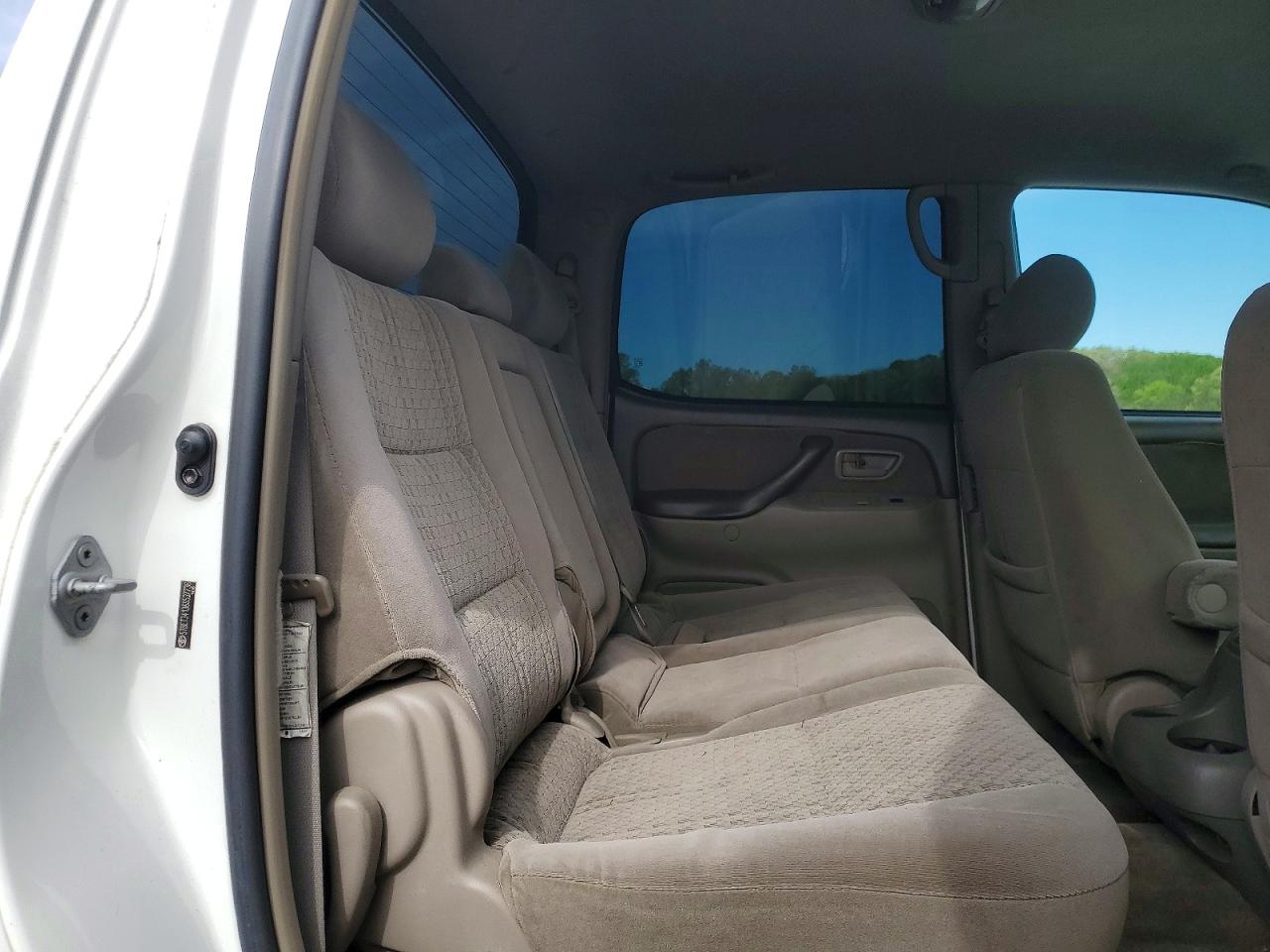 2006 Toyota Tundra Sr5 White vin: 5TBET34136S537736