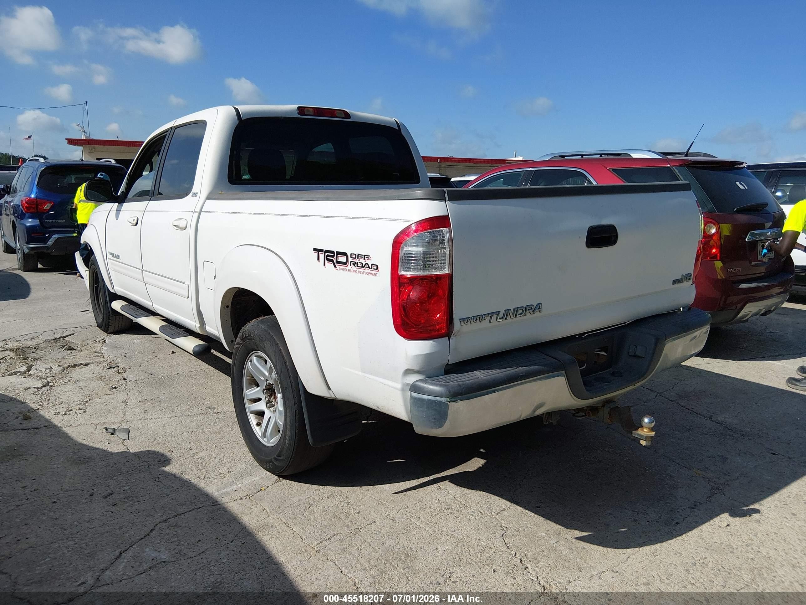 2006 Toyota Tundra Sr5 V8 White vin: 5TBET34136S545545