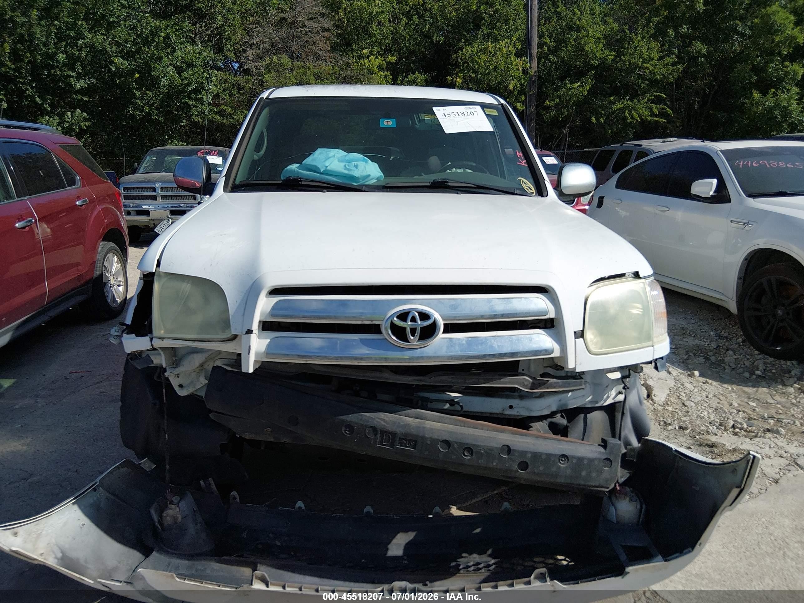 2006 Toyota Tundra Sr5 V8 White vin: 5TBET34136S545545