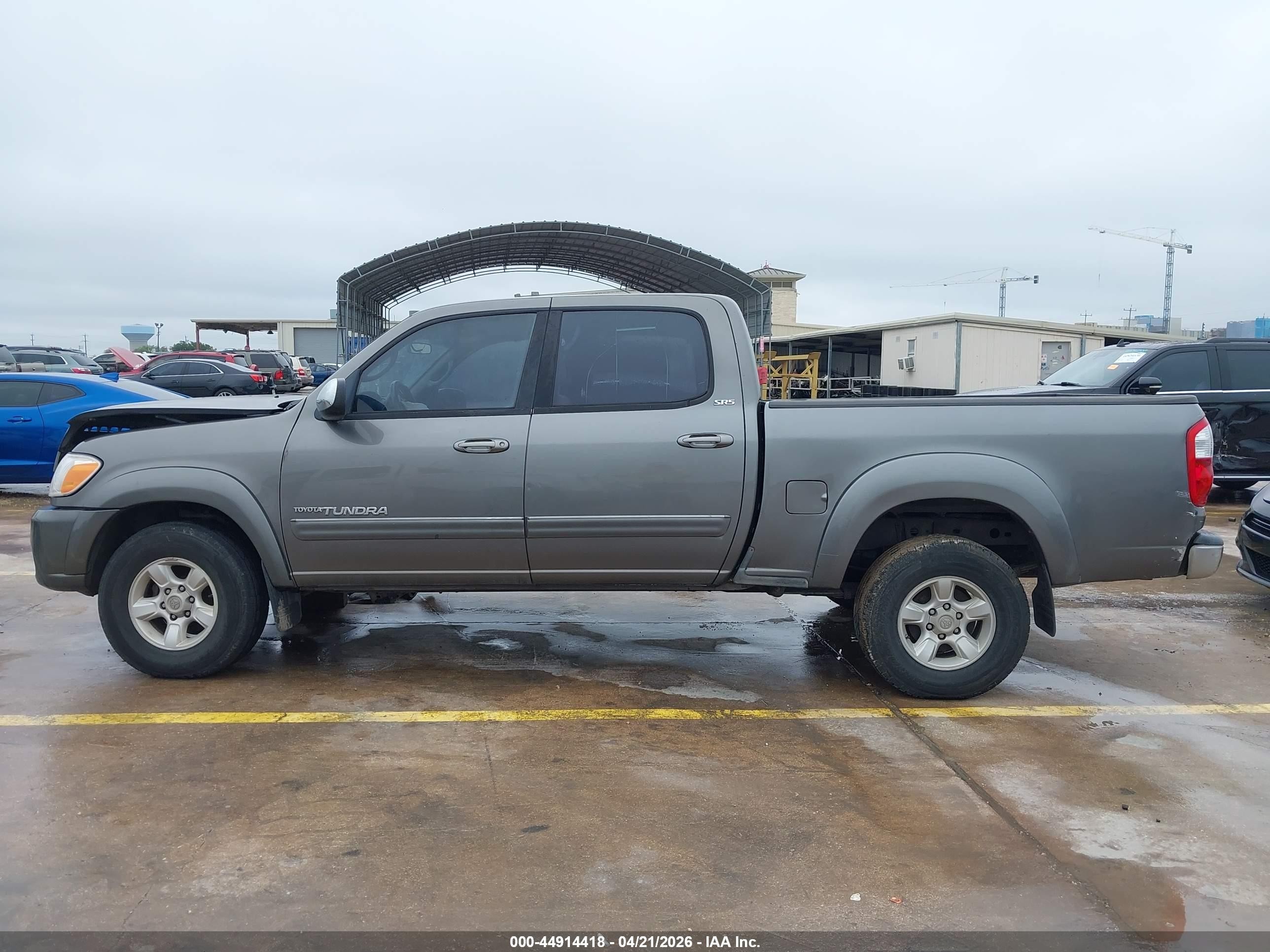 2006 Toyota Tundra Sr5 V8 Gray vin: 5TBET34136S552155