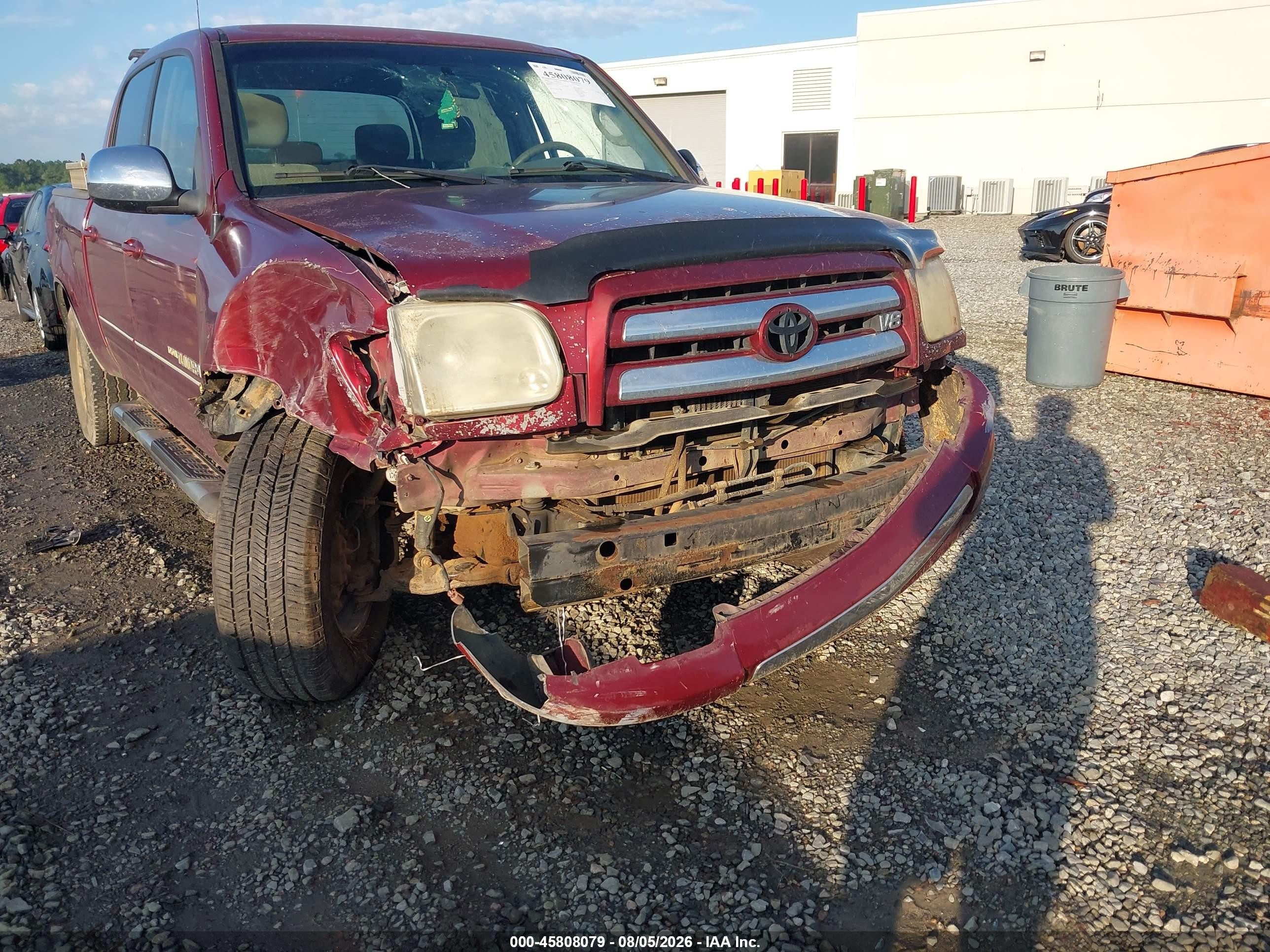 2005 Toyota Tundra Sr5 V8 Красный vin: 5TBET34165S475196