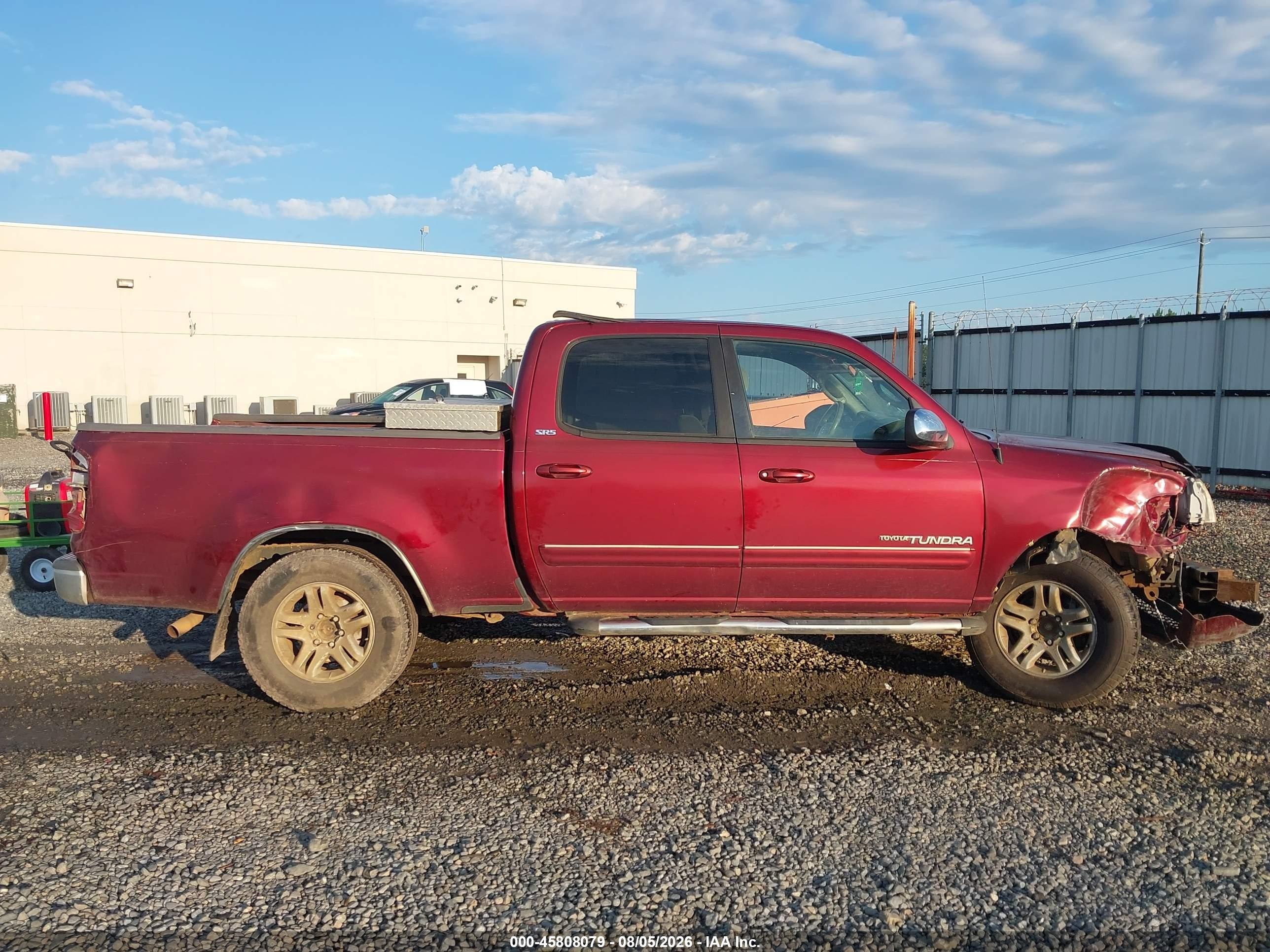 2005 Toyota Tundra Sr5 V8 Красный vin: 5TBET34165S475196