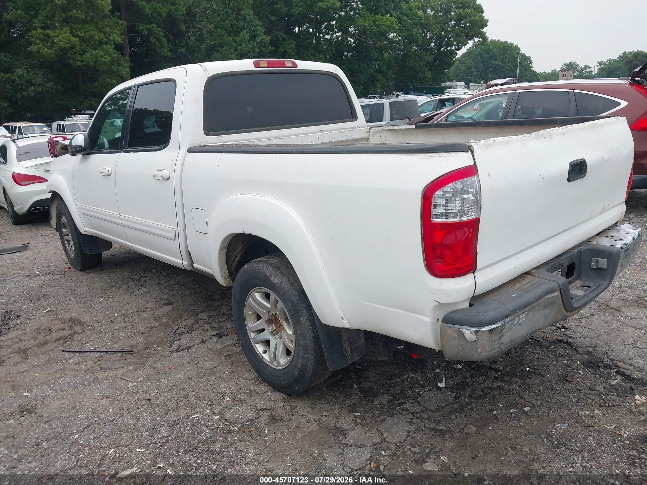2006 Toyota Tundra Sr5 V8 White vin: 5TBET34166S516038