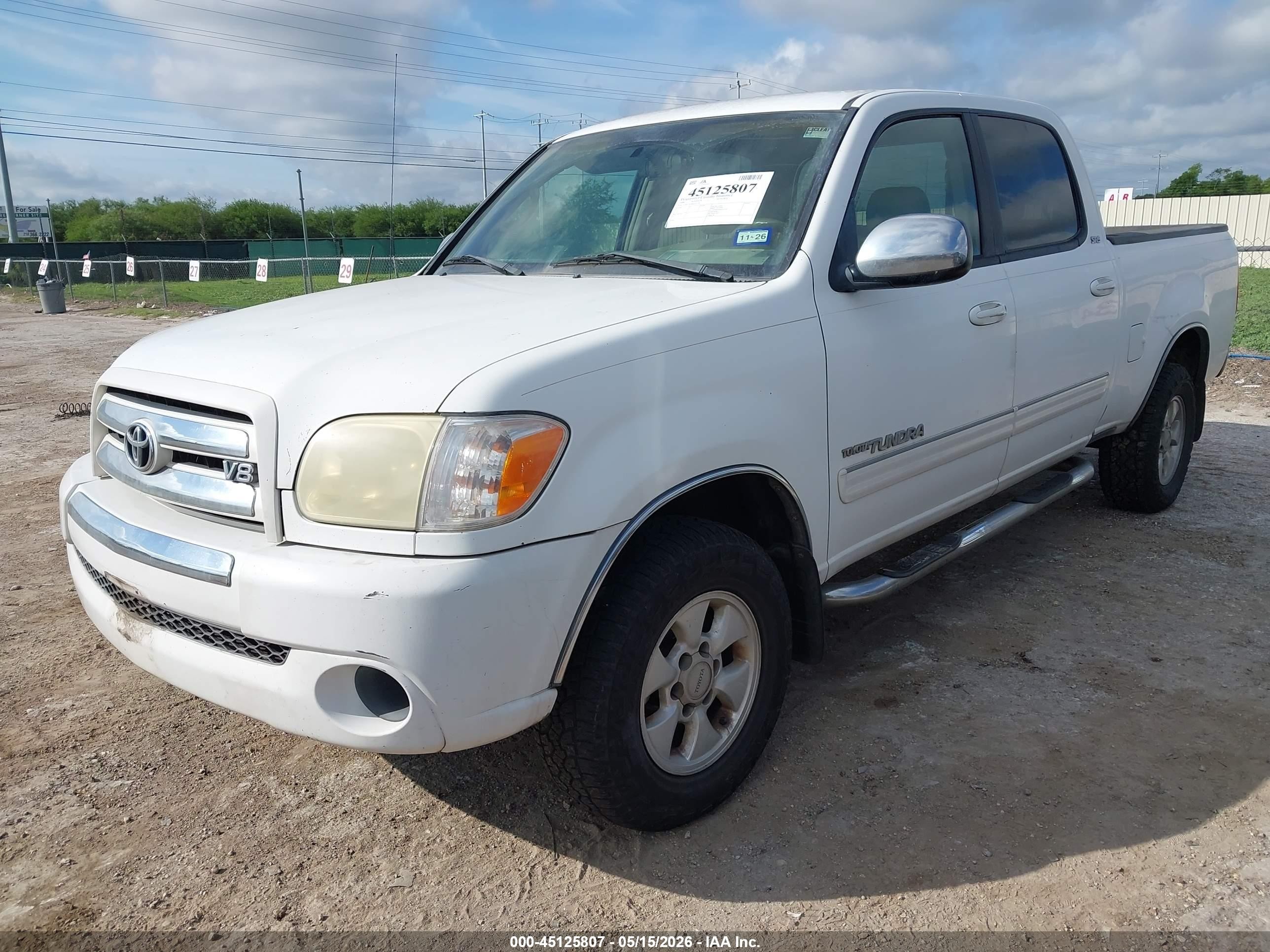 2006 Toyota Tundra Sr5 V8 White vin: 5TBET34186S505218