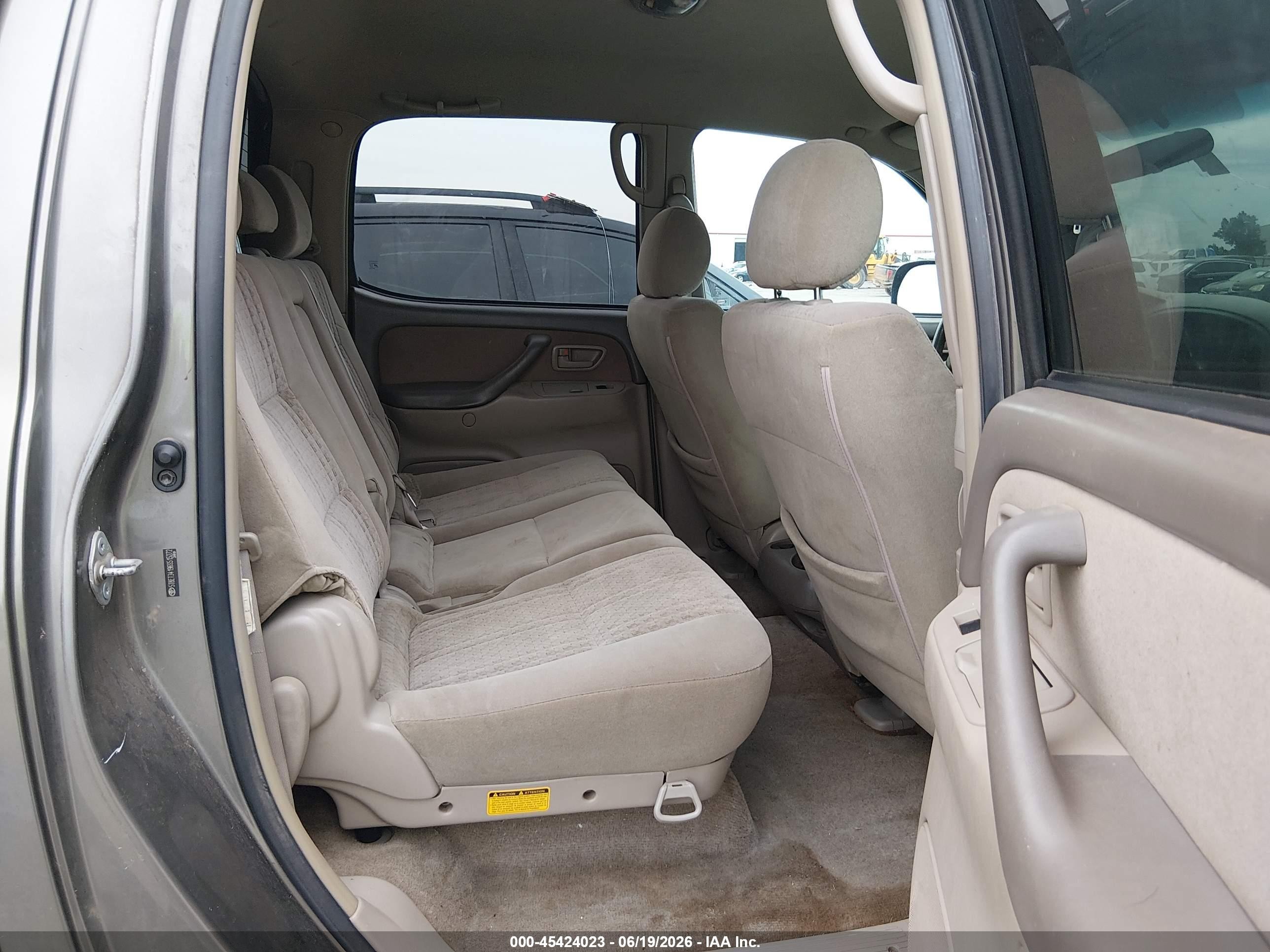 2006 Toyota Tundra Sr5 V8 Желто-коричневый vin: 5TBET34196S515272