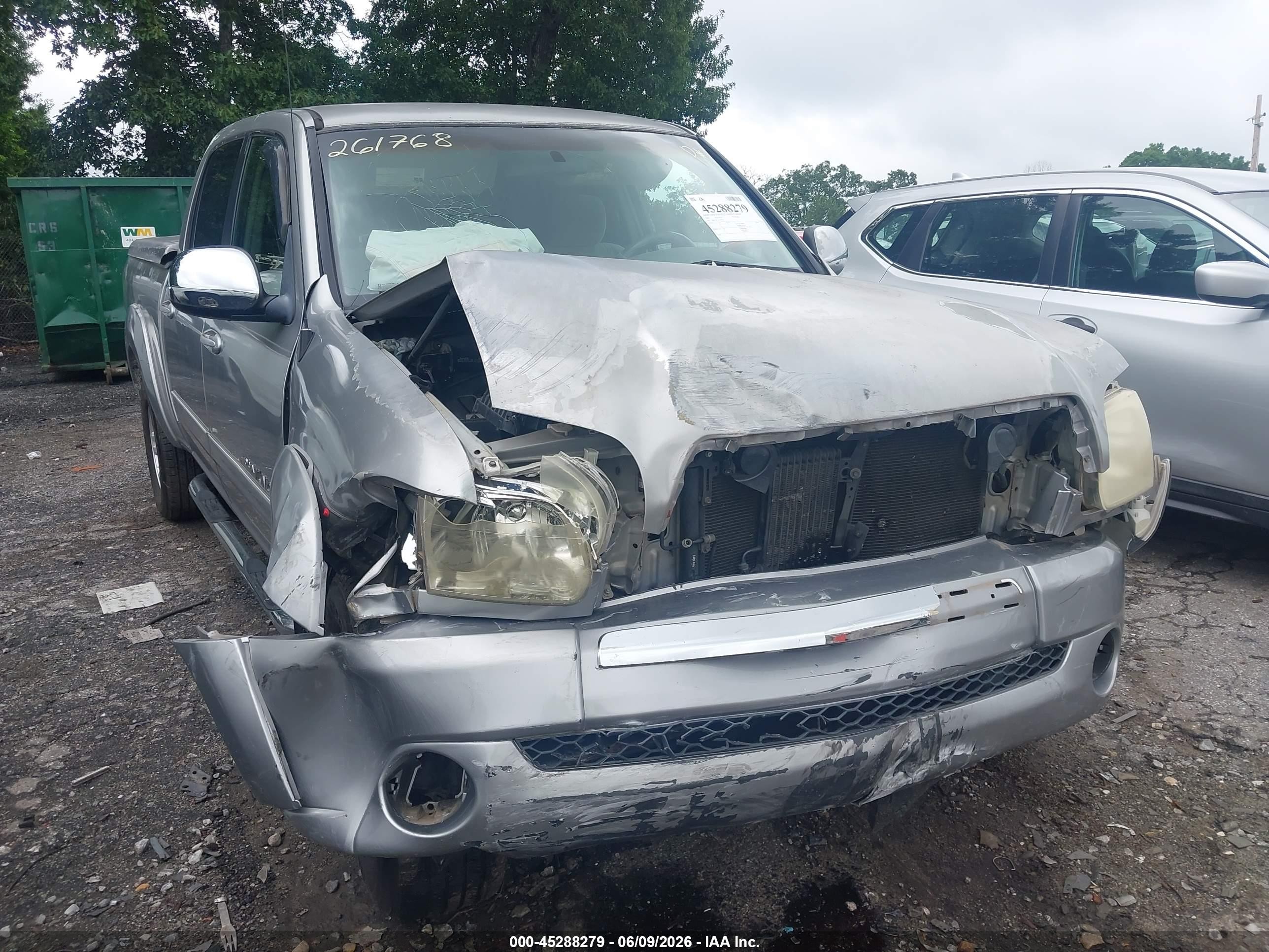 2005 Toyota Tundra Sr5 V8 Серый vin: 5TBET341X5S495533