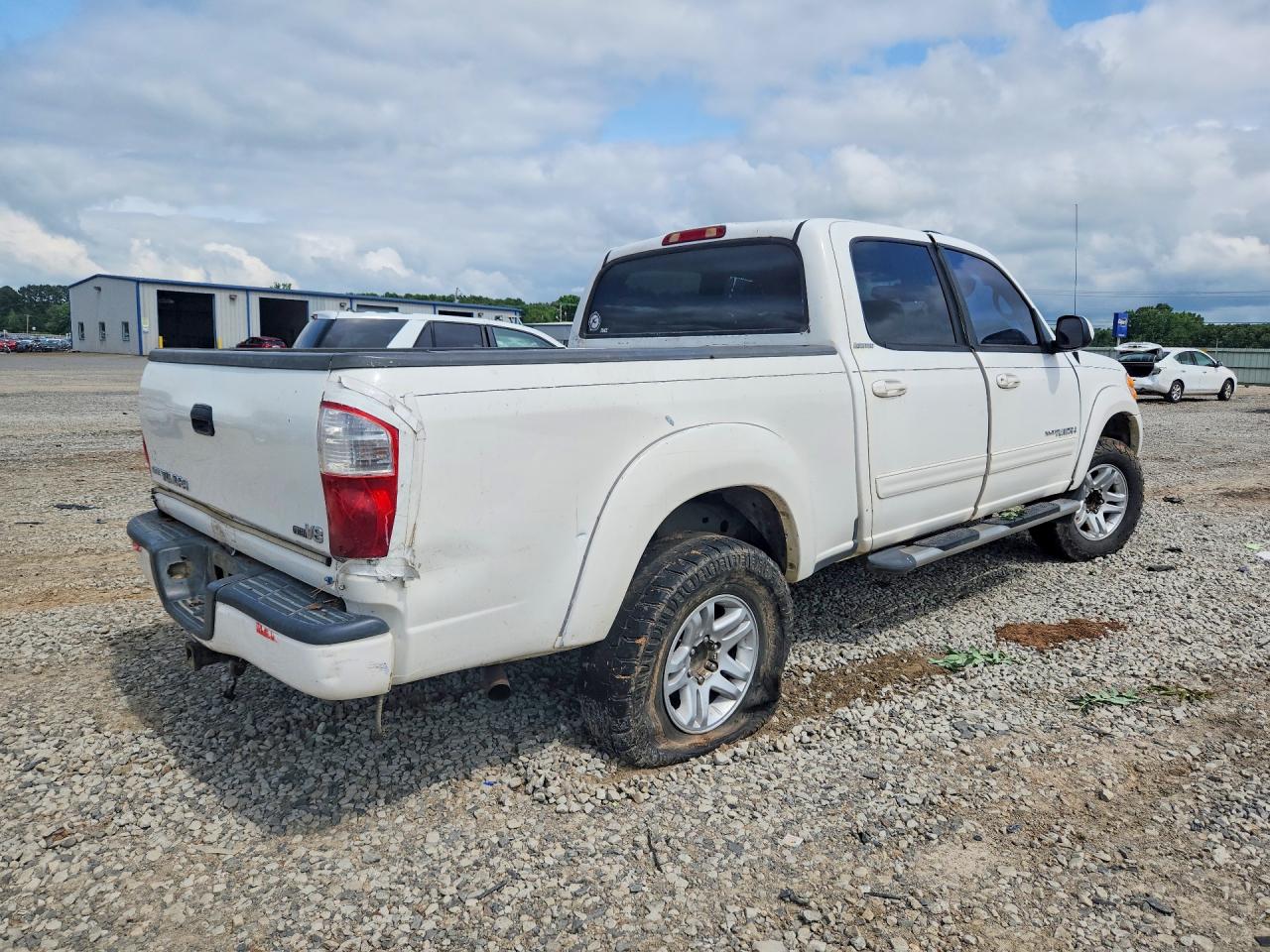 2004 Toyota Tundra Double Cab Limited White vin: 5TBET38164S447441