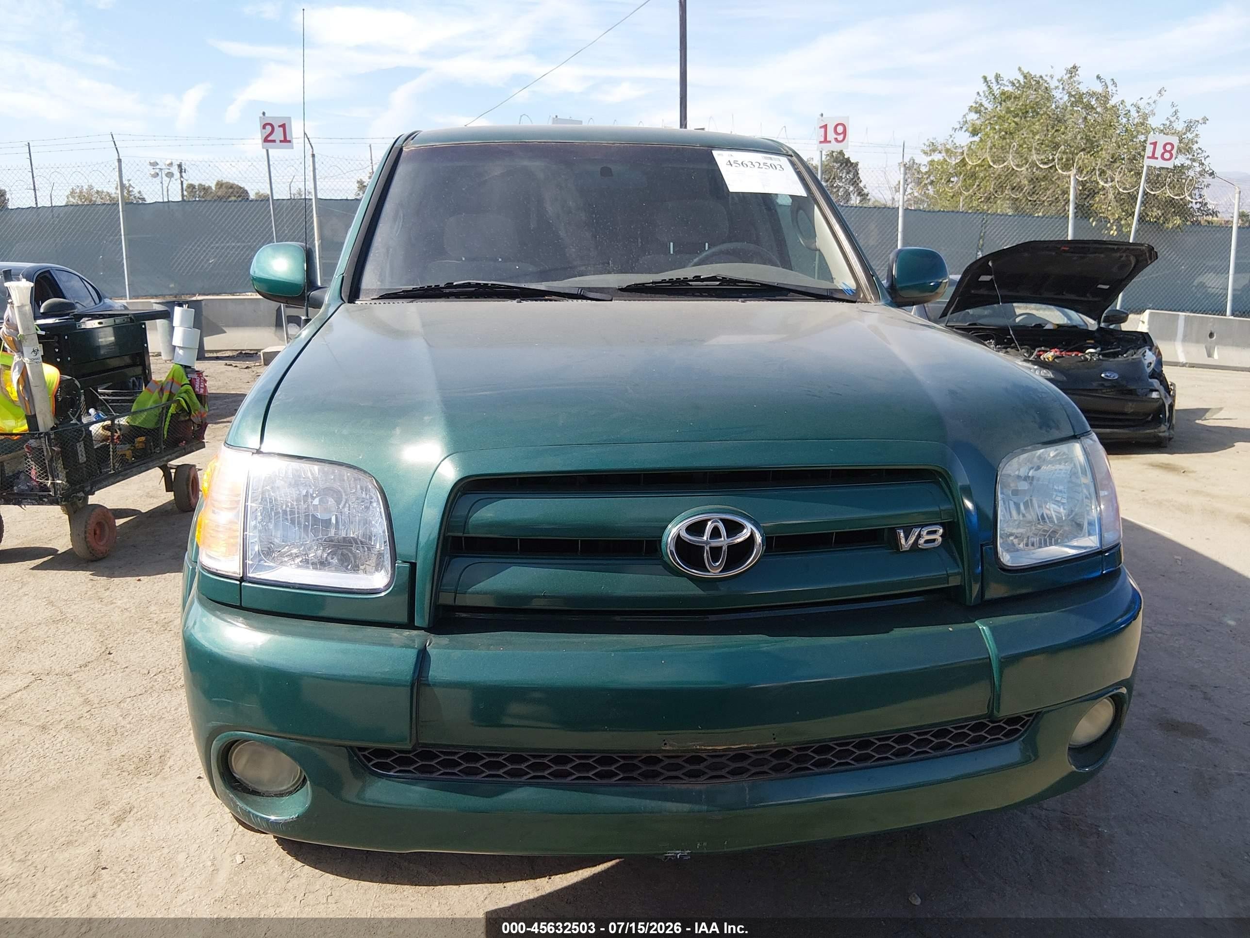 2004 Toyota Tundra Limited V8 Green vin: 5TBET38184S444265