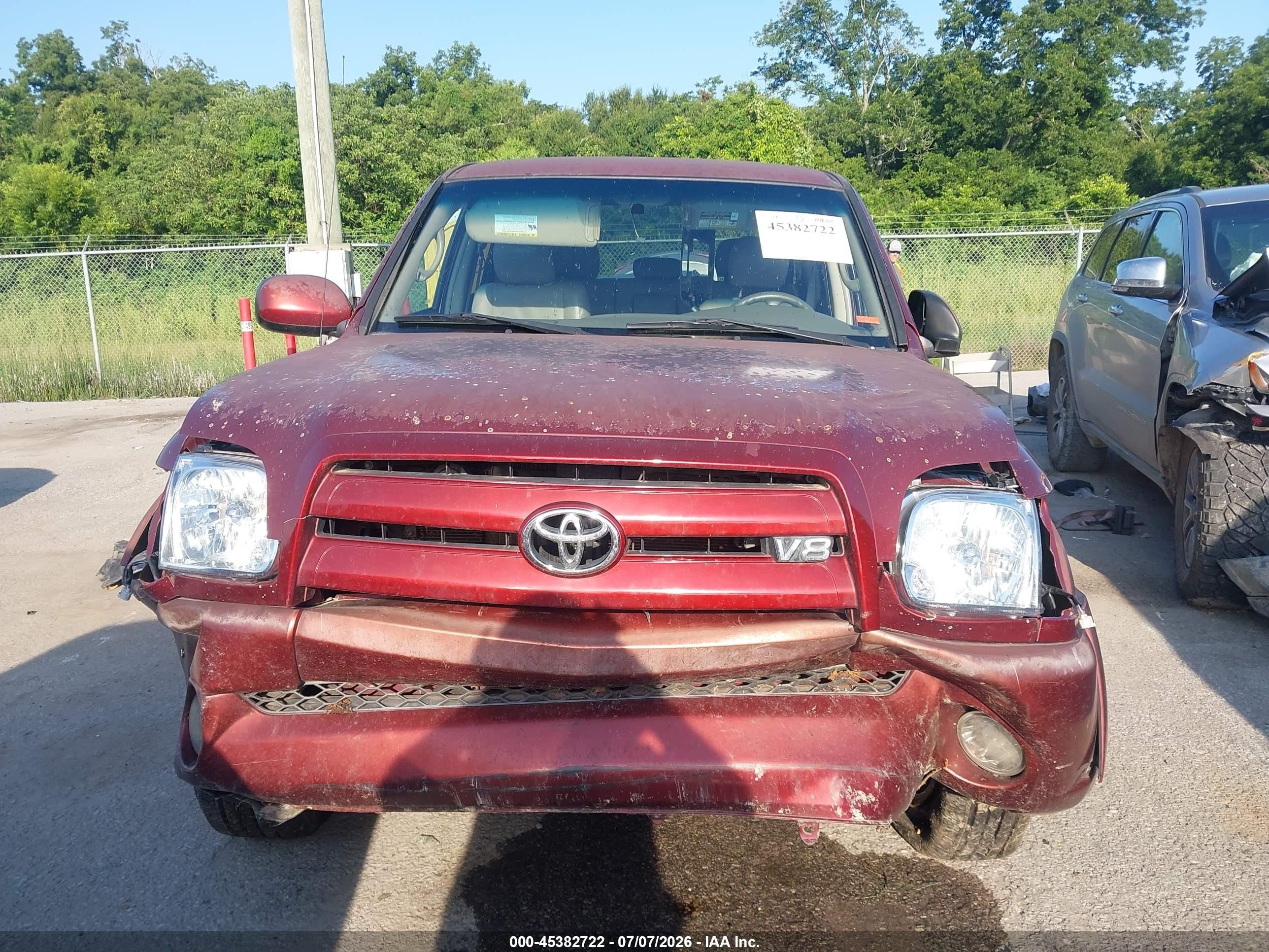 2006 Toyota Tundra Limited V8 Red vin: 5TBET38196S511202