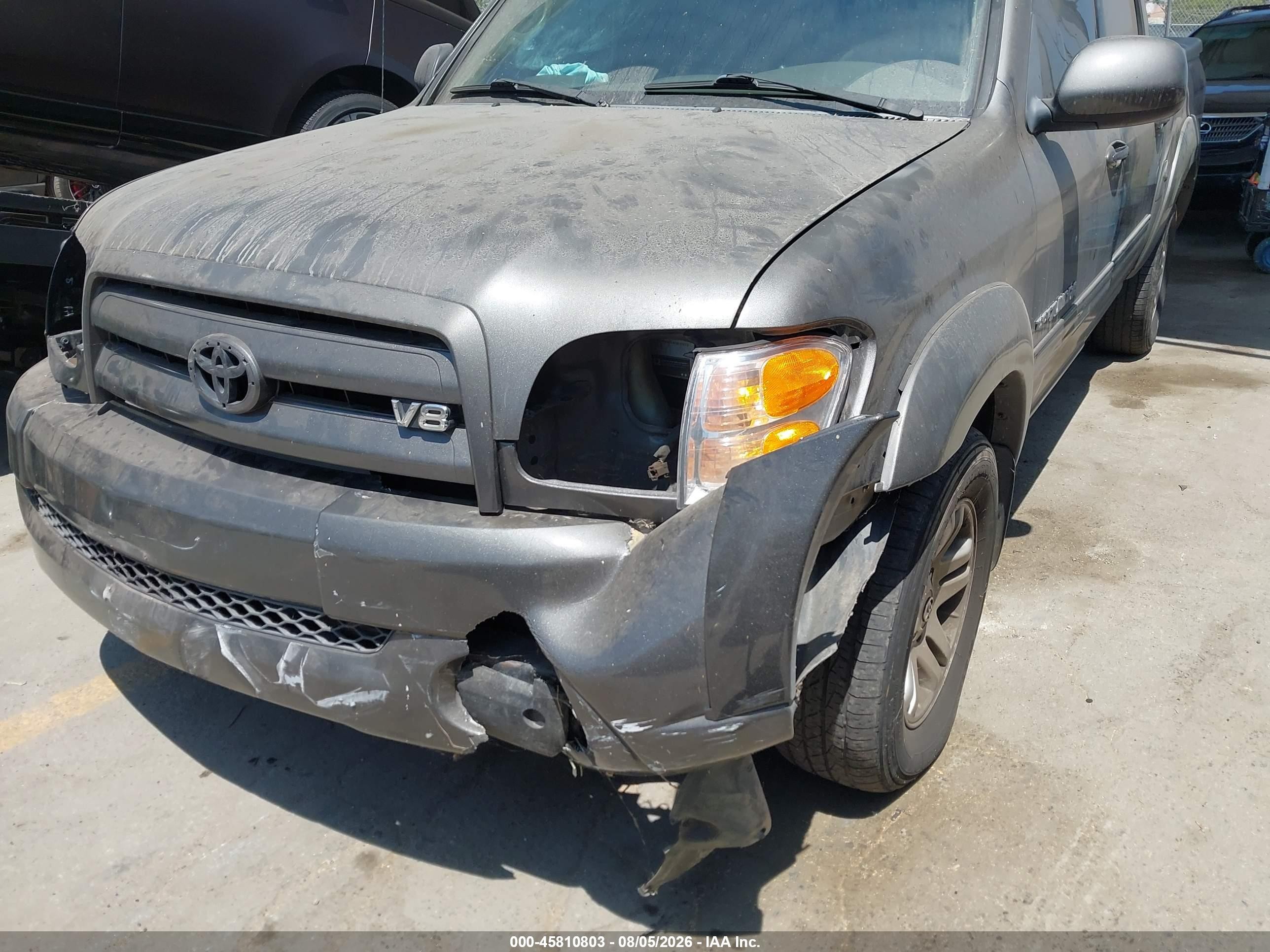 2004 Toyota Tundra Limited V8 Gray vin: 5TBET381X4S459883