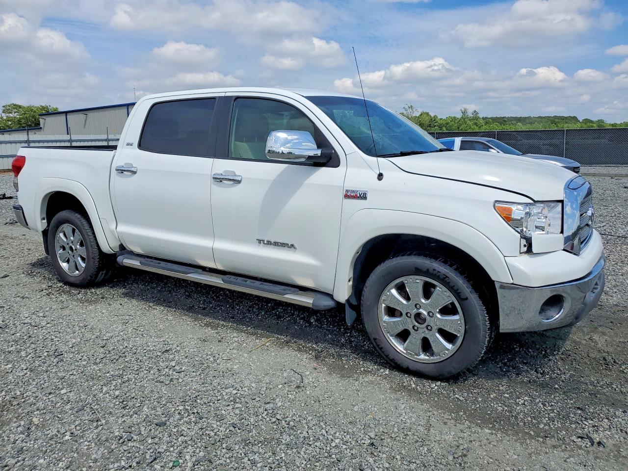 2008 Toyota Tundra Sr5 White vin: 5TBEV54108S481408