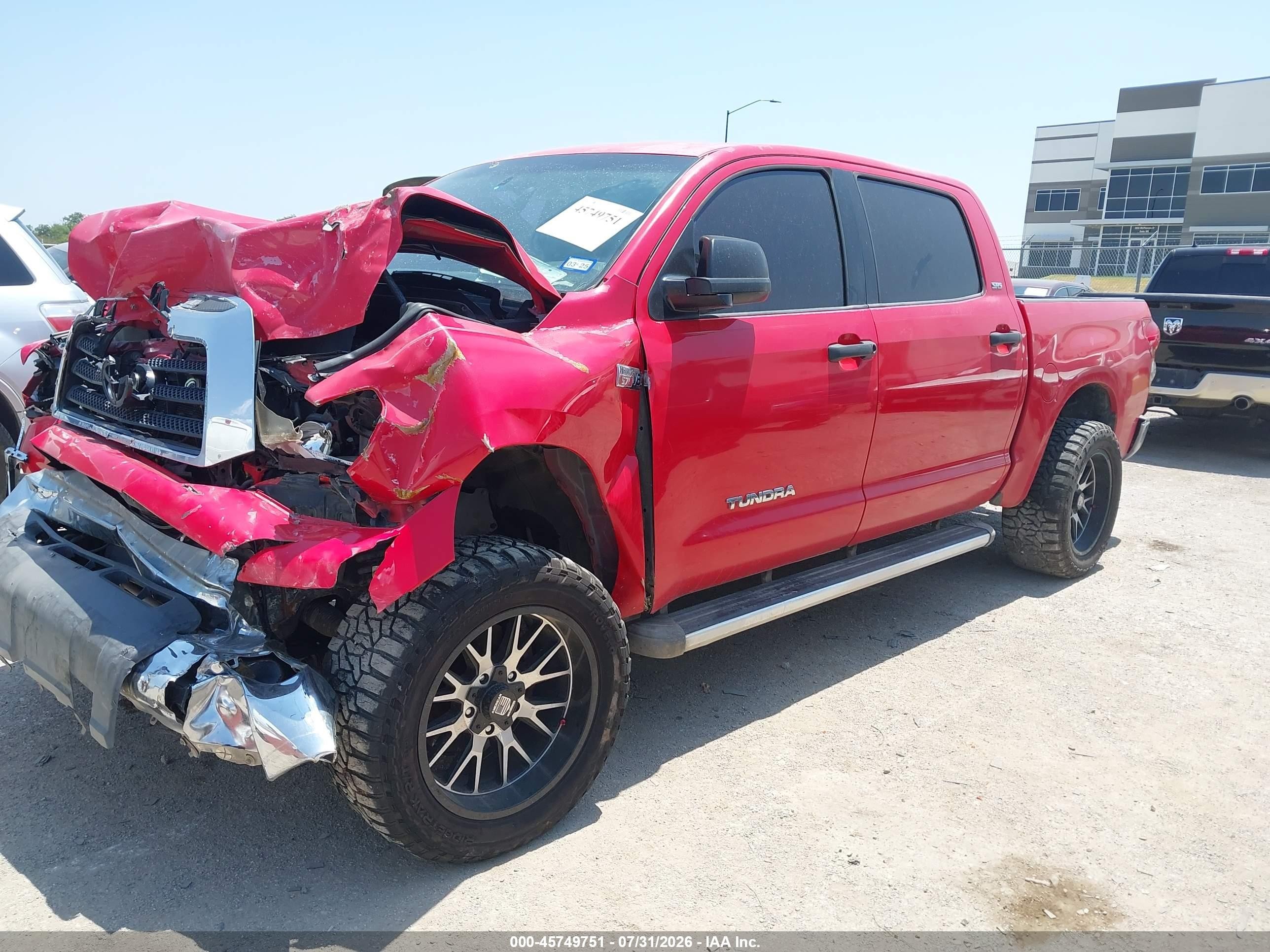 2007 Toyota Tundra Sr5 5.7l V8 Red vin: 5TBEV54127S466679
