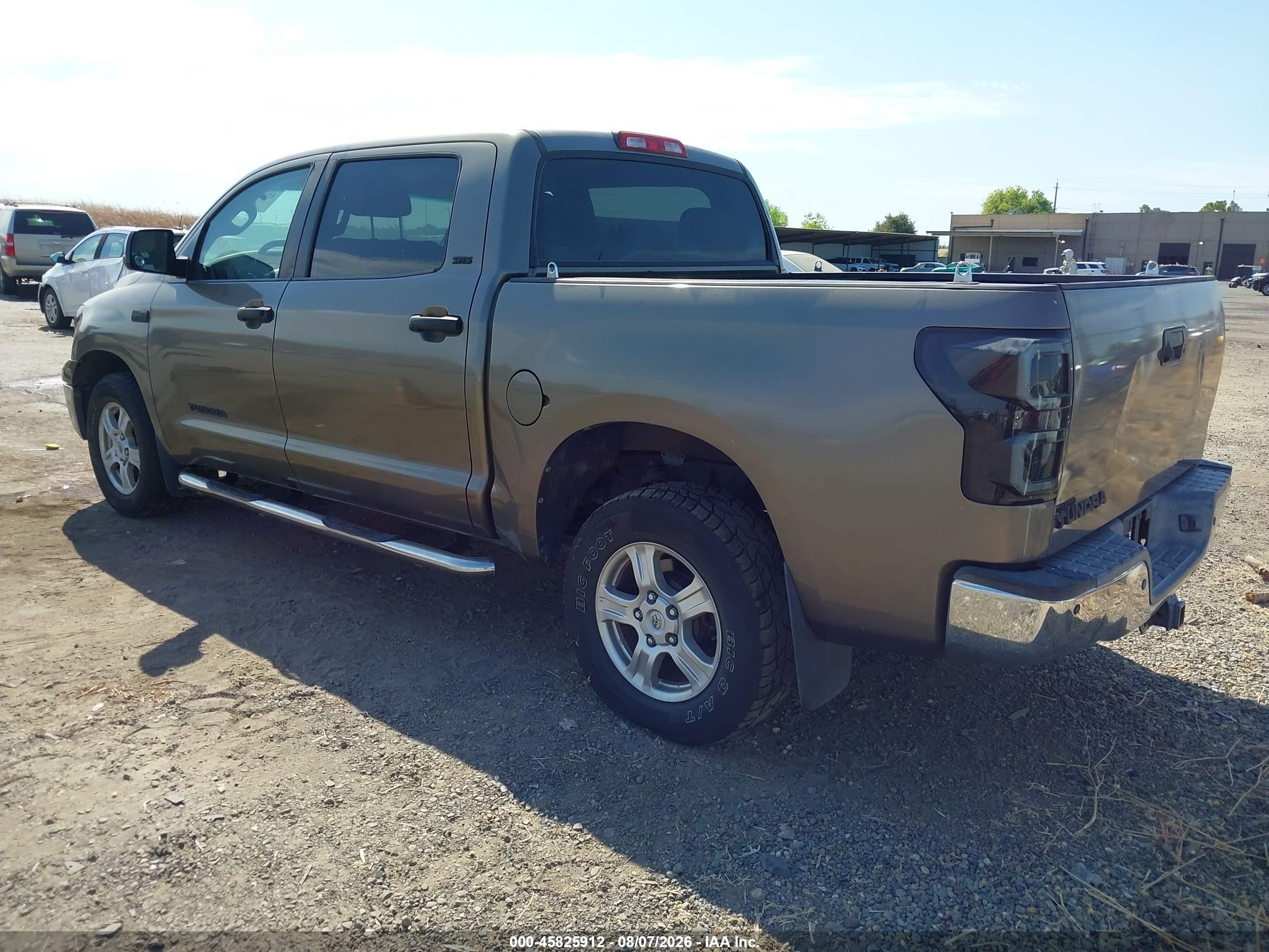 2007 Toyota Tundra Sr5 5.7l V8 Бежевый vin: 5TBEV54177S462868