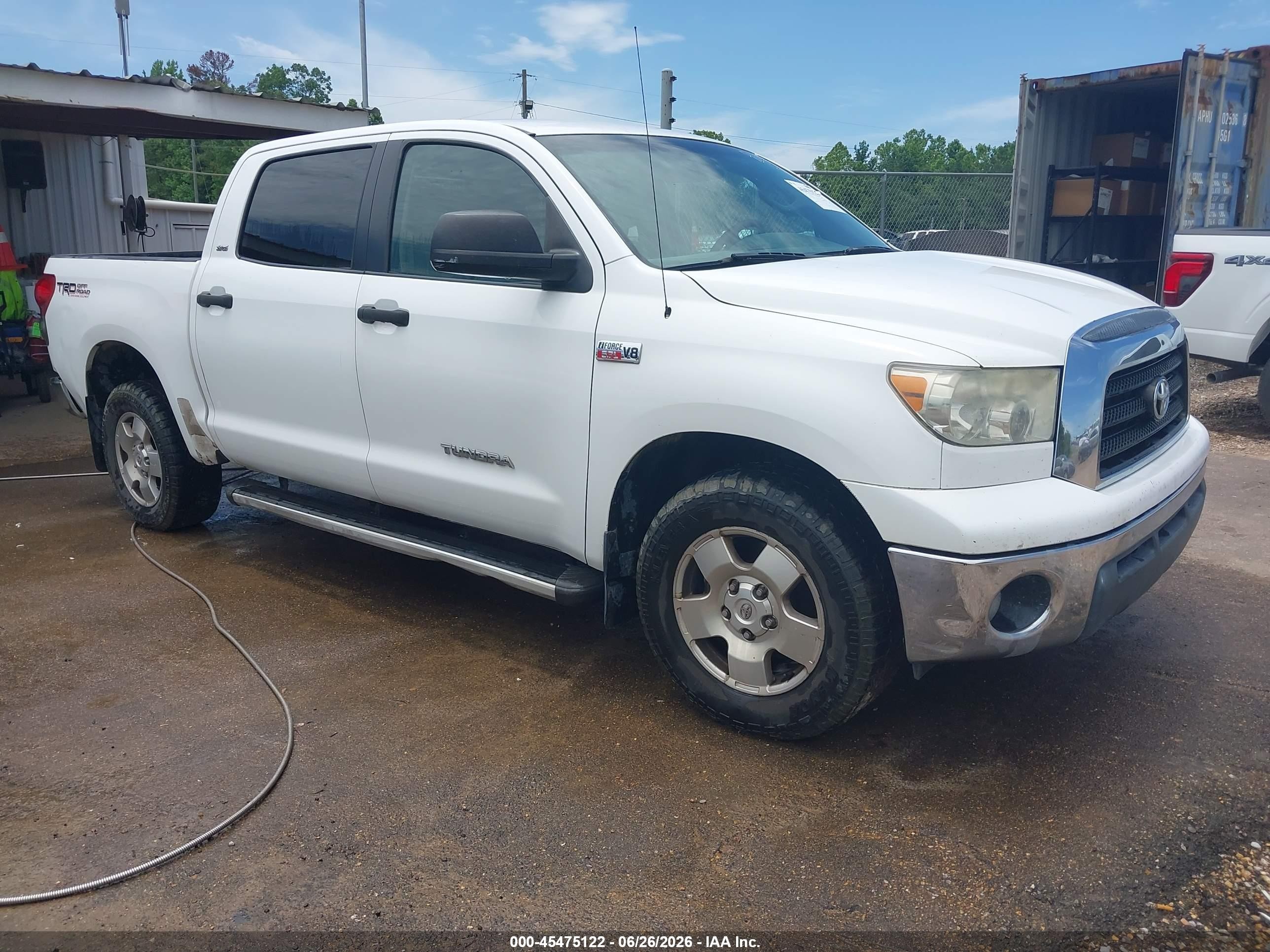2007 Toyota Tundra Sr5 5.7l V8 White vin: 5TBEV54197S461950