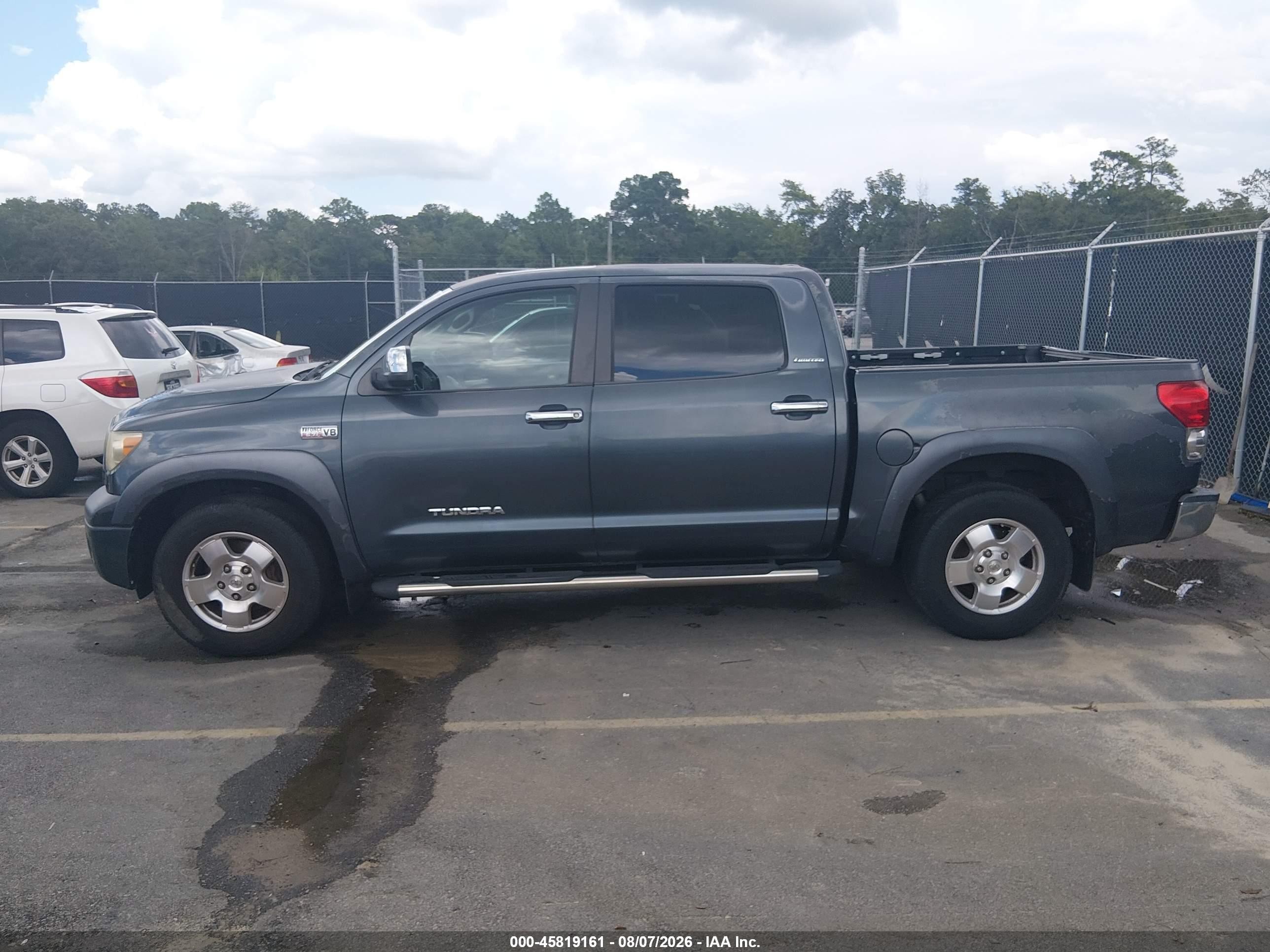 2008 Toyota Tundra Limited 5.7l V8 Серый vin: 5TBEV58158S481558
