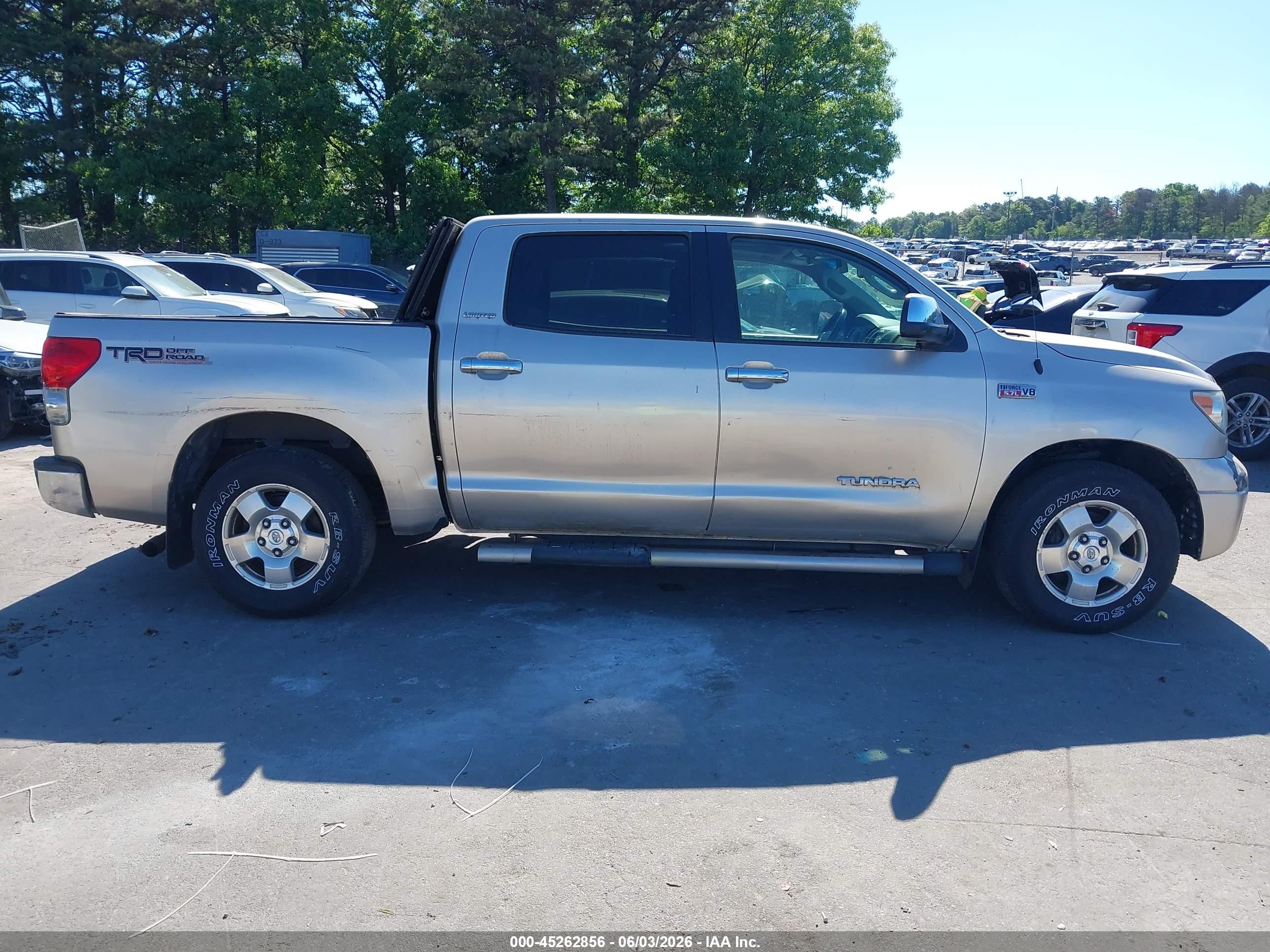 2007 Toyota Tundra Limited 5.7l V8 Silver vin: 5TBEV58177S465103