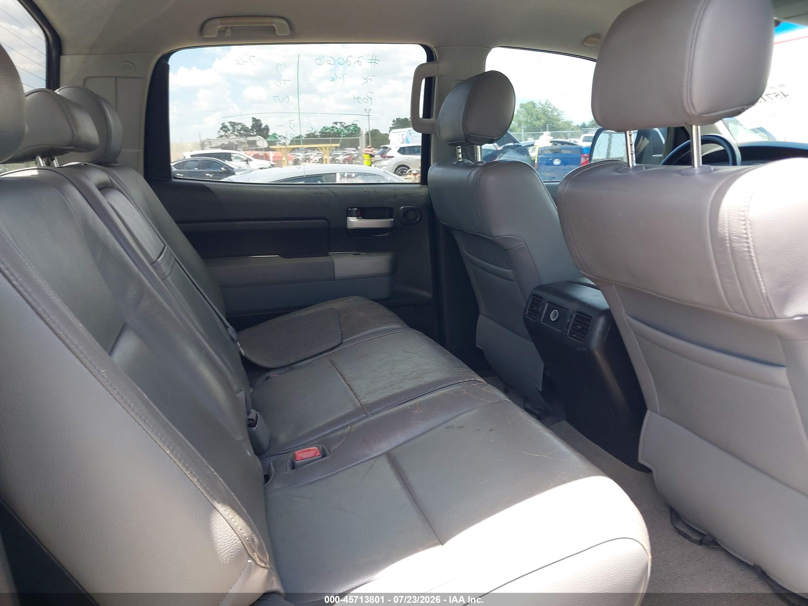 2007 Toyota Tundra Limited 5.7l V8 Синий vin: 5TBEV58187S464817