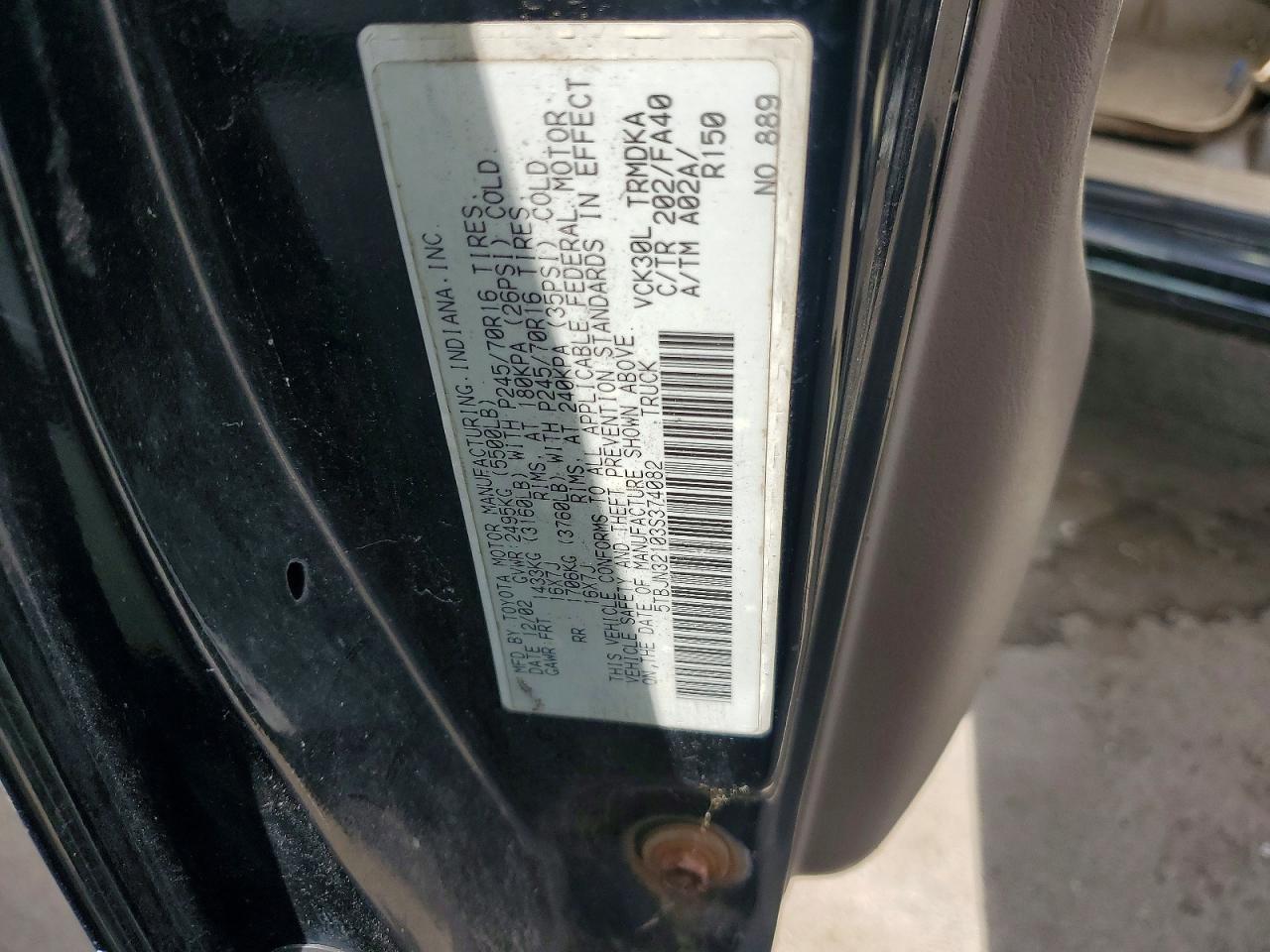2003 Toyota Tundra Base Black vin: 5TBJN32103S374082